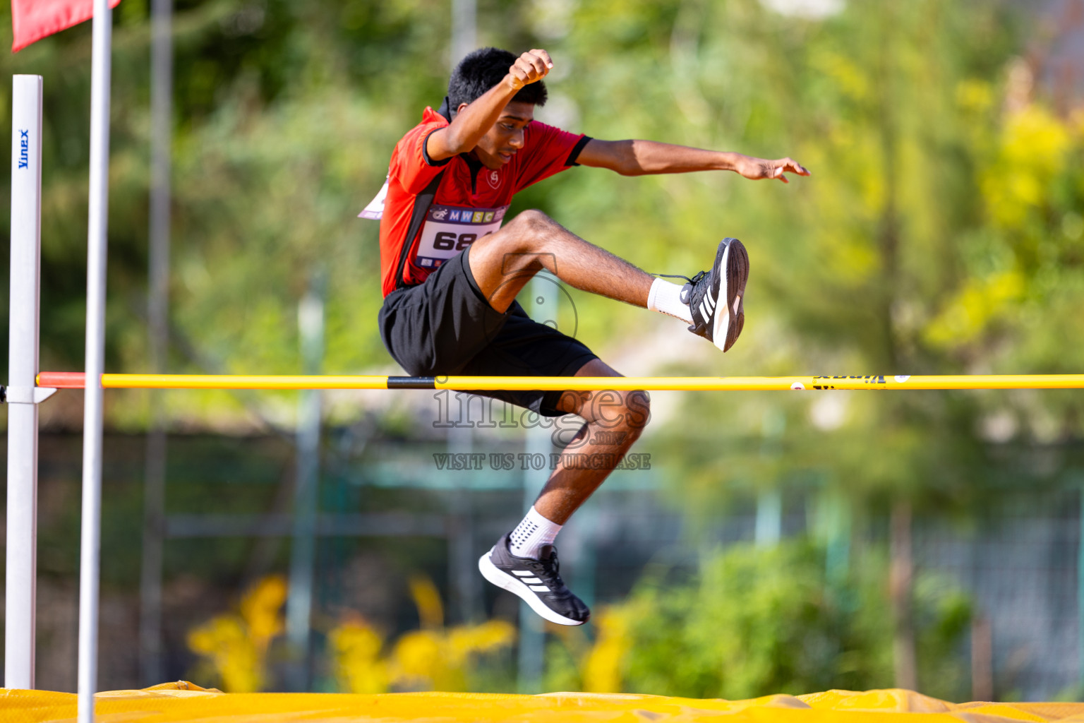 Day 1 of MWSC Interschool Athletics Championships 2024 held in Hulhumale Running Track, Hulhumale, Maldives on Saturday, 9th November 2024. Photos by: Ismail Thoriq / Images.mv