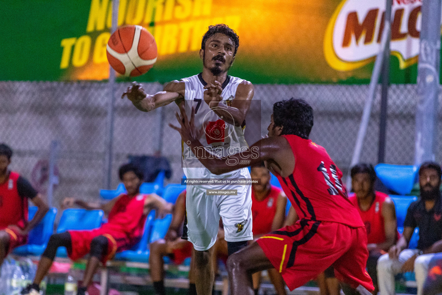 Finals of Weekend League 2021 was held on Monday, 6th December 2021, at Ekuveni Outdoor Basketball court Photos: Ismail Thoriq / images.mv