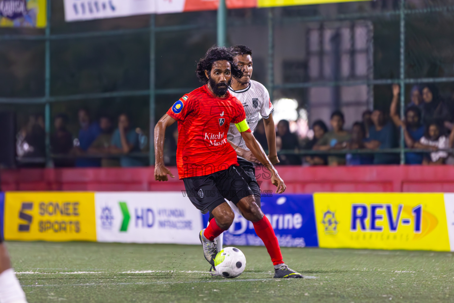 Sh Lhaimagu vs Sh Kanditheemu in Day 16 of Golden Futsal Challenge 2024 was held on Tuesday, 30th January 2024, in Hulhumale', Maldives
Photos: Ismail Thoriq / images.mv