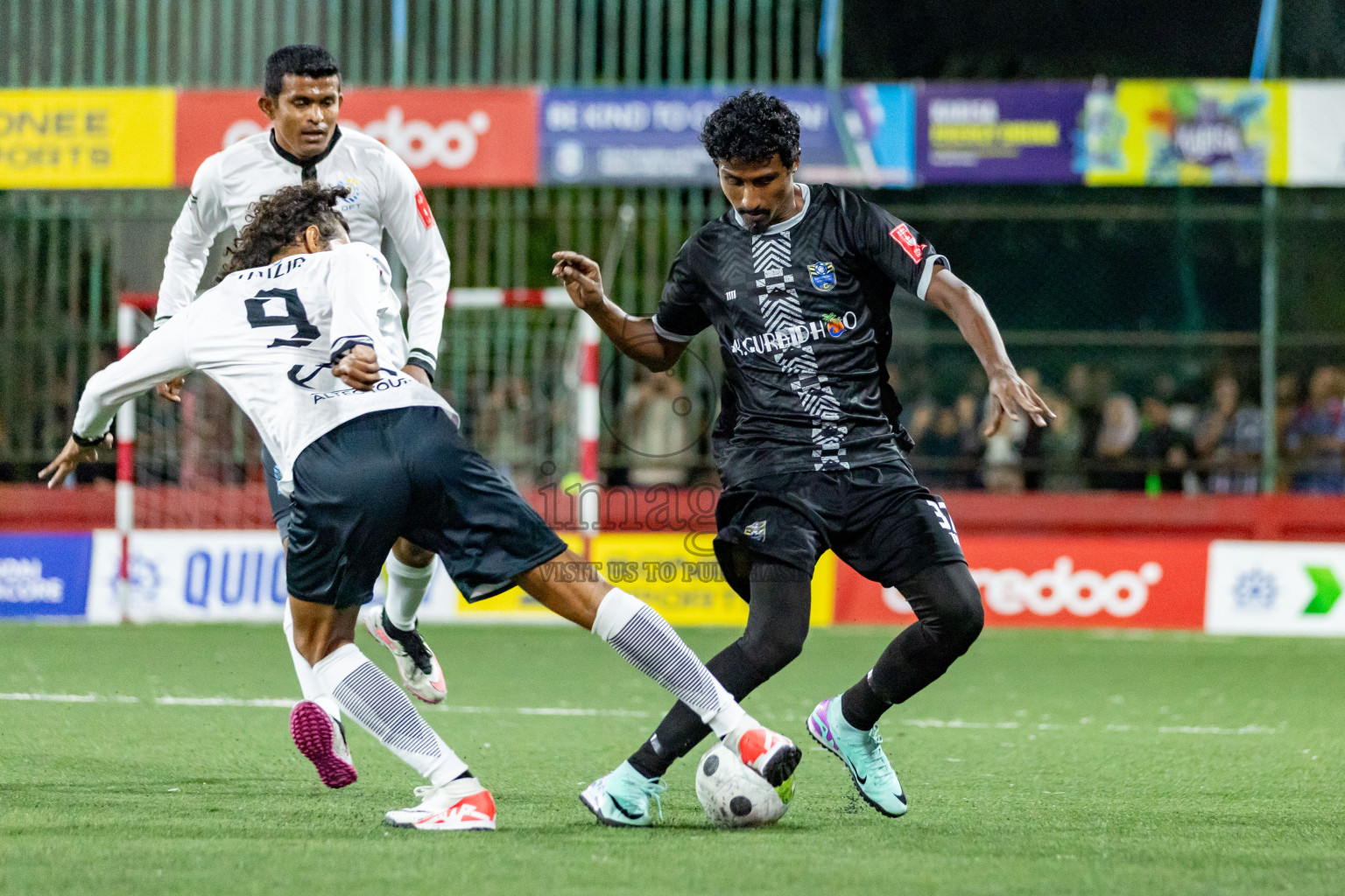 K Dhiffushi vs K Guraidhoo in Day 22 of Golden Futsal Challenge 2024 was held on Monday , 5th February 2024 in Hulhumale', Maldives Photos: Nausham Waheed / images.mv