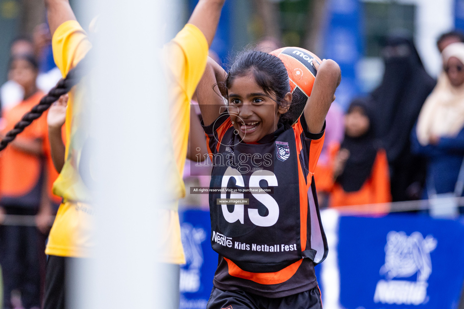 Day 2 of Nestle' Kids Netball Fiesta 2023 held in Henveyru Stadium, Male', Maldives on Thursday, 1st December 2023. Photos by Nausham Waheed / Images.mv