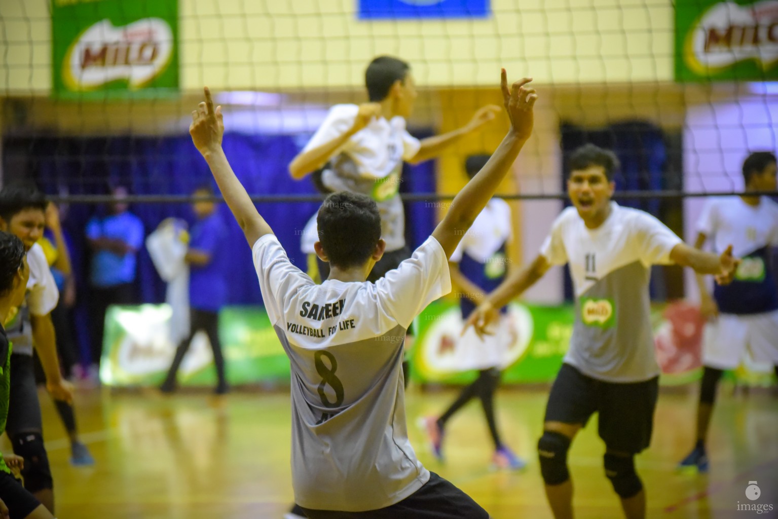 Milo Inter-School Volleyball Tournament (U-19 Boys Final) CHSE vs ahmadhiyya international school (Photos: Mohamed Sharuhaan / image.mv)