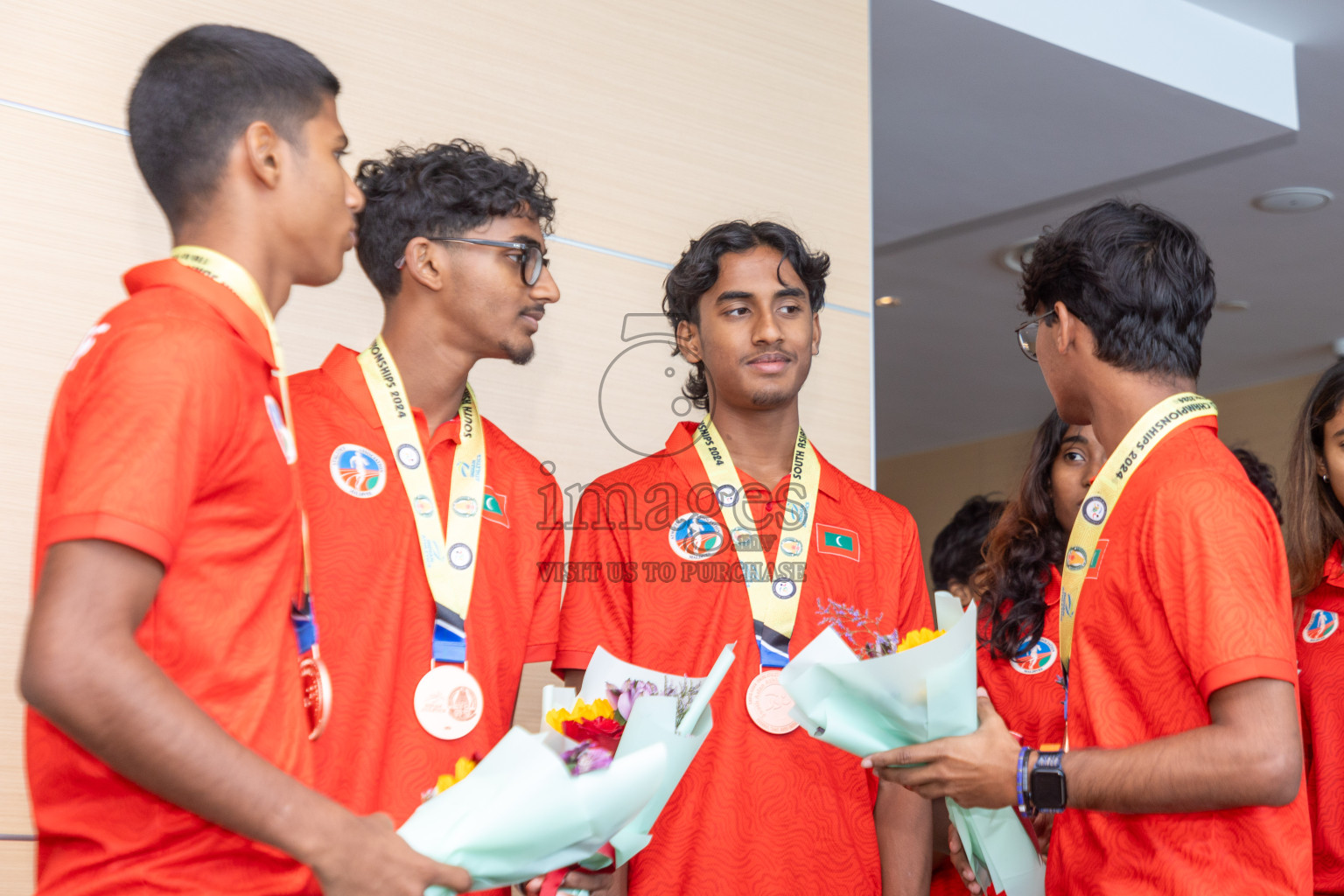 Arrival of Junior athletics team after 4th South Asian Junior Athletics Championship. Both Junior Men and Women's team won Bronze from 4x100m Relay event. 
Photos: Ismail Thoriq / images.mv