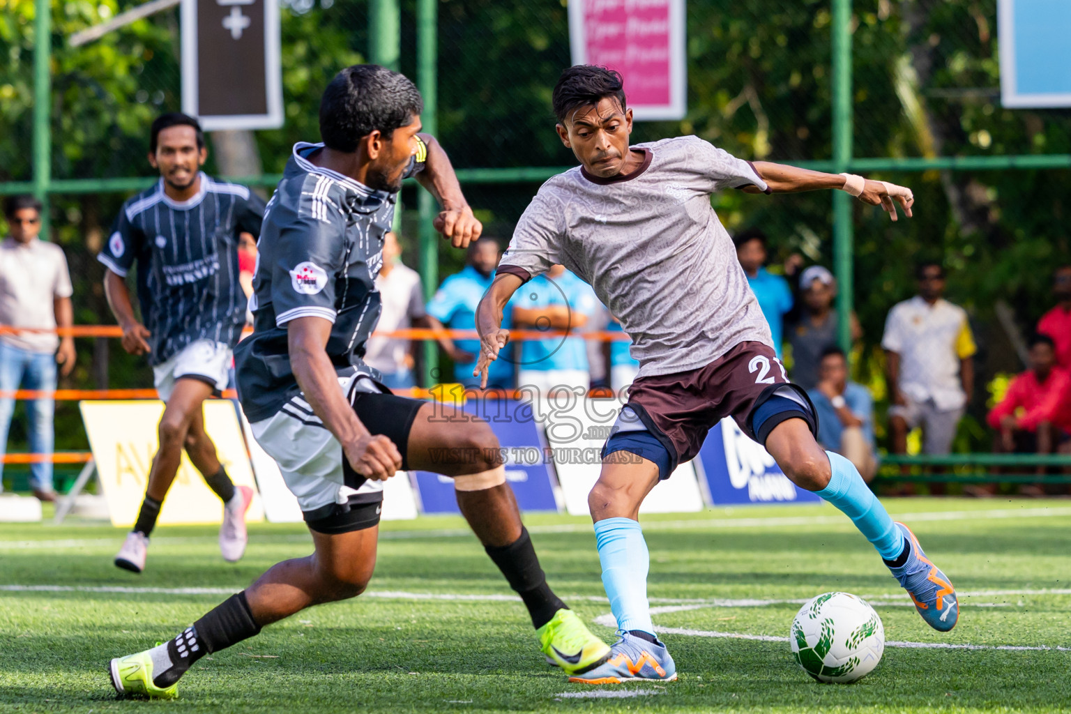 Kihavah vs Vakkaru in Day 5 of Resort League 2025 (Baa Zone) was held on Monday, 14th July 2025 in Avani+ Fares Maldives Resort, Baa Atoll, Maldives. Photos: Nausham Waheed / images.mv