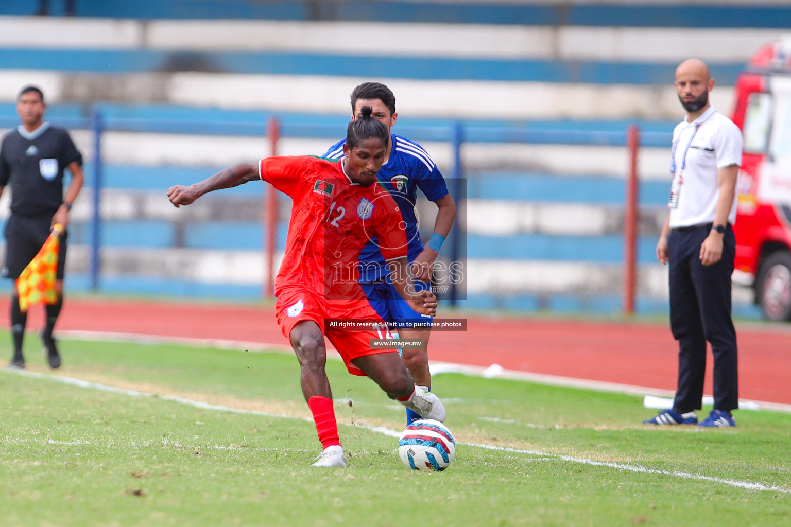 Kuwait vs Bangladesh in the Semi-final of SAFF Championship 2023 held in Sree Kanteerava Stadium, Bengaluru, India, on Saturday, 1st July 2023. Photos: Nausham Waheed, Hassan Simah / images.mv