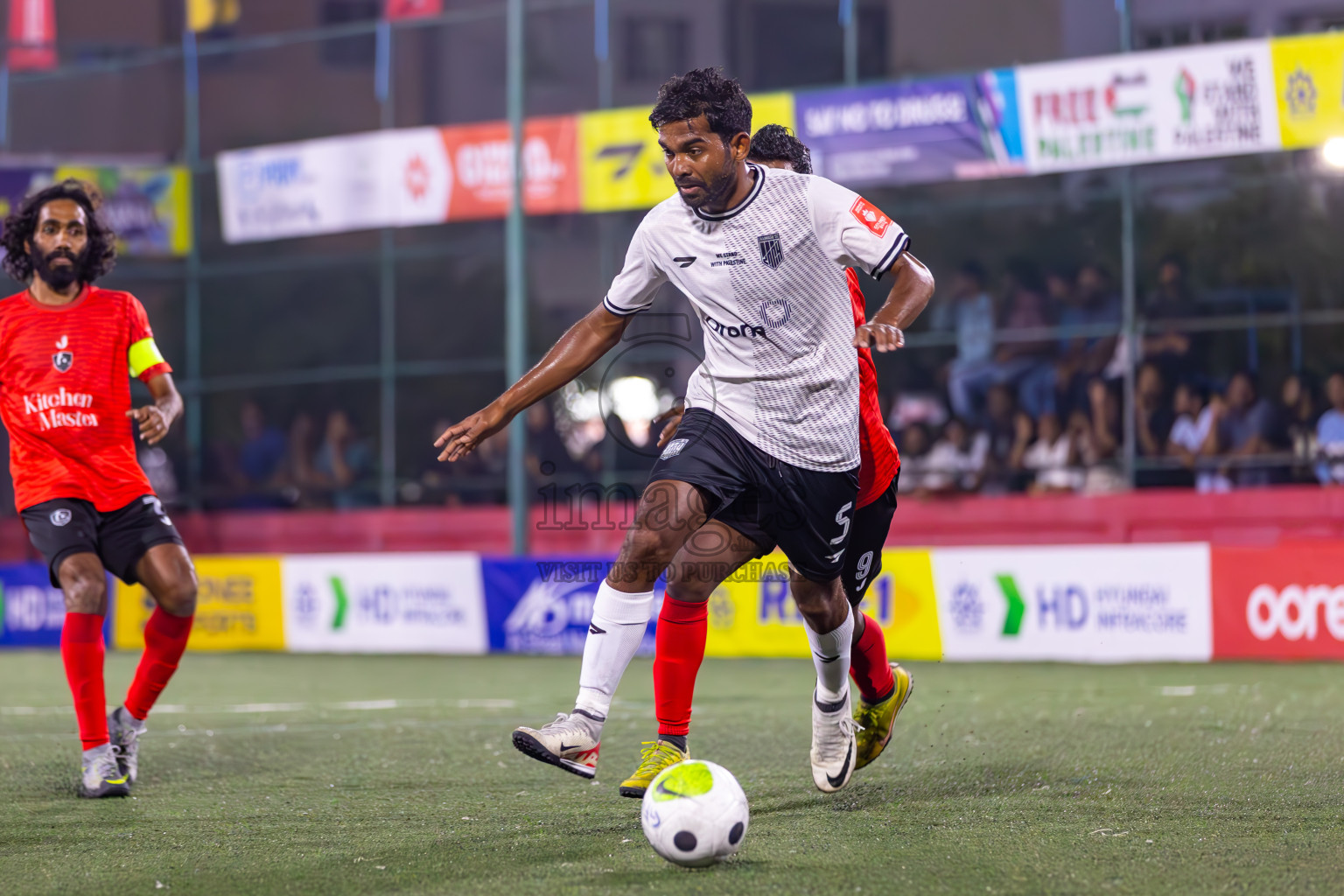 Sh Lhaimagu vs Sh Kanditheemu in Day 16 of Golden Futsal Challenge 2024 was held on Tuesday, 30th January 2024, in Hulhumale', Maldives
Photos: Ismail Thoriq / images.mv