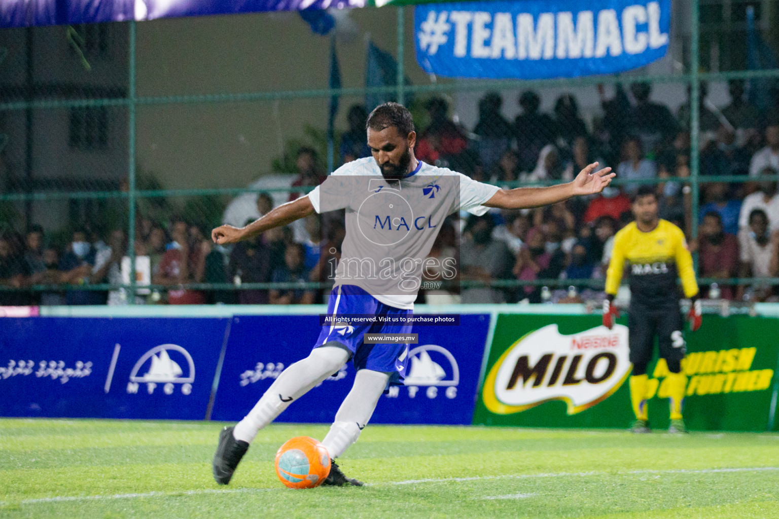 Club Maldives 2021 Round of 16 (Day 1) held at Hulhumale;, on 8th December 2021 Photos: Nasam & Simah / images.mv