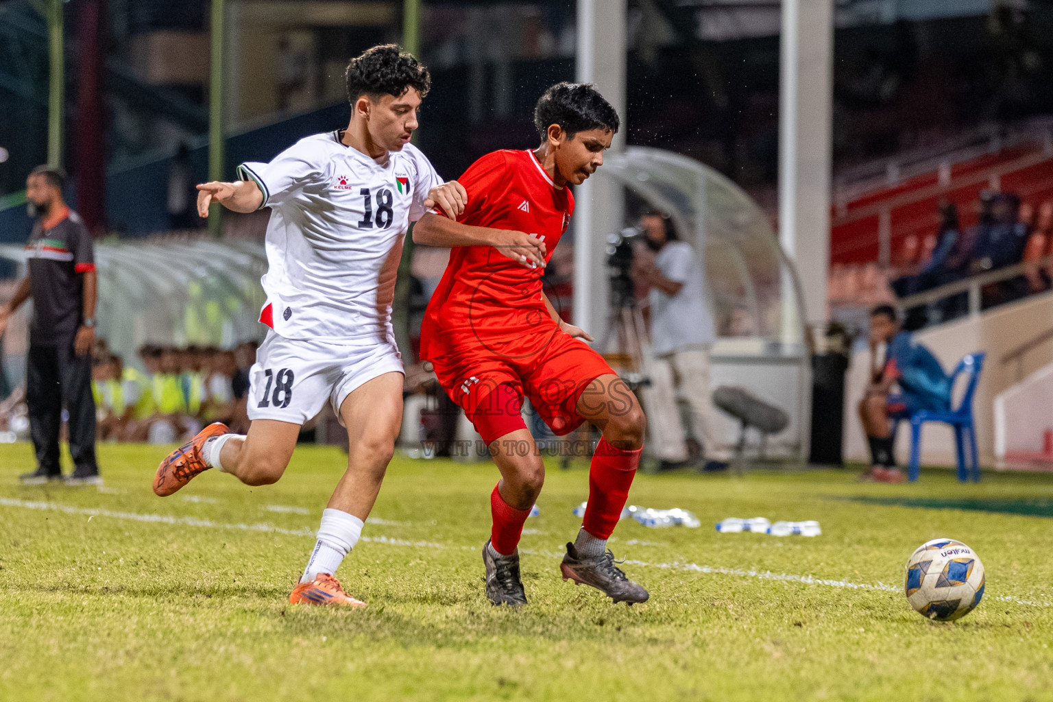 Maldives vs Palestine in an under 17 friendly held in National Football Stadium, Male', Maldives on Thursday, 13 November 2025. 
Photos: Mohamed Mahfooz Moosa / Images.mv