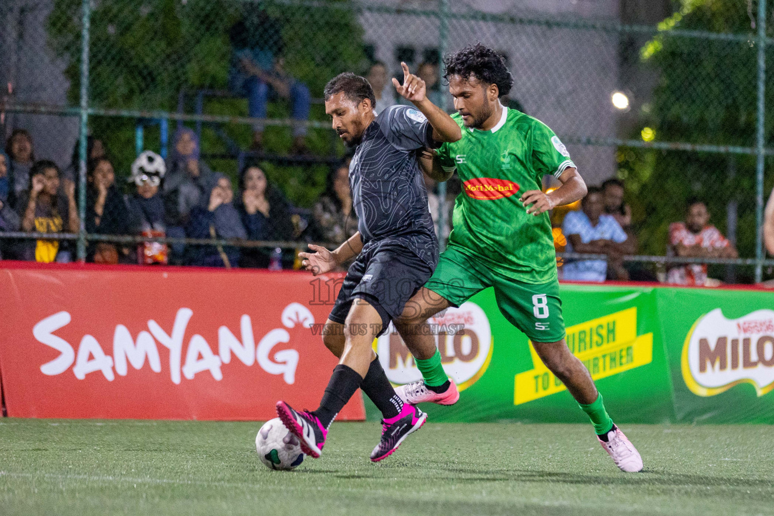 KHAARIJEE VS AGRI RC in Club Maldives Classic 2024 held in Rehendi Futsal Ground, Hulhumale', Maldives on Monday, 9th September 2024. 
Photos: Mohamed Mahfooz Moosa / images.mv