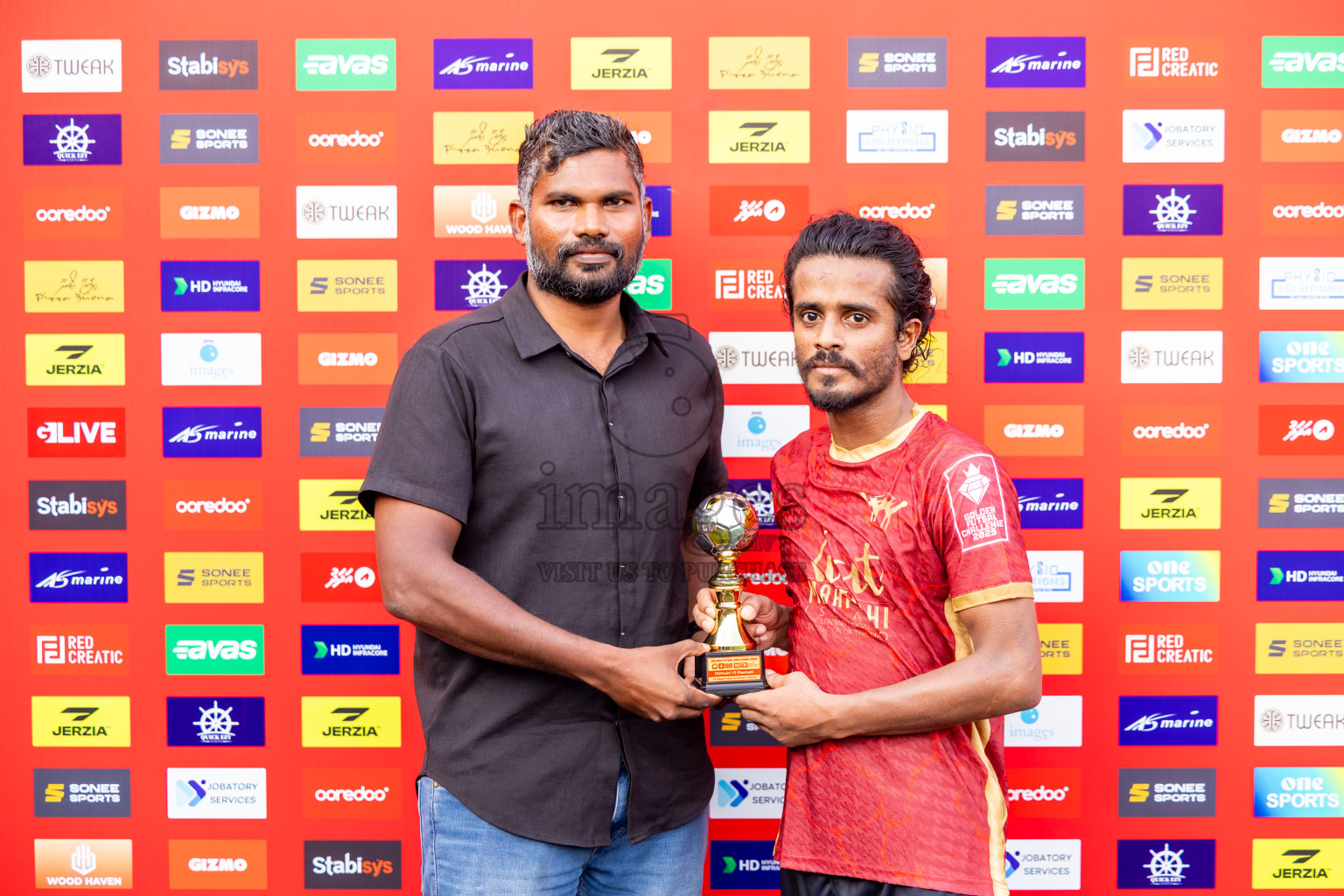 K Dhiffushi vs K Maafushi in Day 15 of Golden Futsal Challenge 2025 was held on Sunday, 19th January 2025, in Hulhumale', Maldives. Photos: Nausham Waheed / images.mv