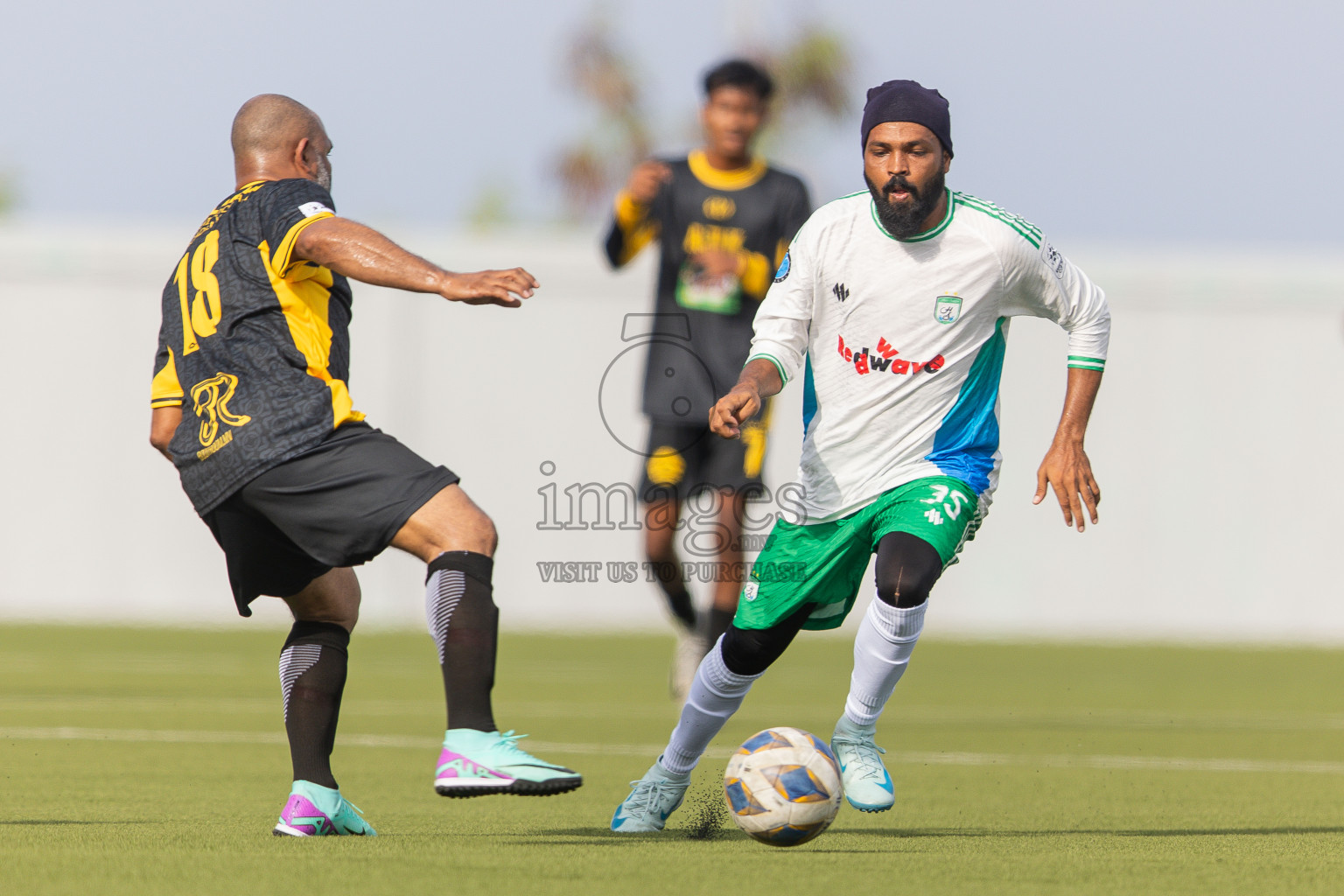 Huss Songun FT VS Aajeelakah Eydhafushi FT in Day 4 of Eydhafushi Cup 2025 held in Eydhafushi Football Stadium at B. Eydhafushi, Maldives on Monday, 8th September 2025. Photos: Arif Rasheed / images.mv