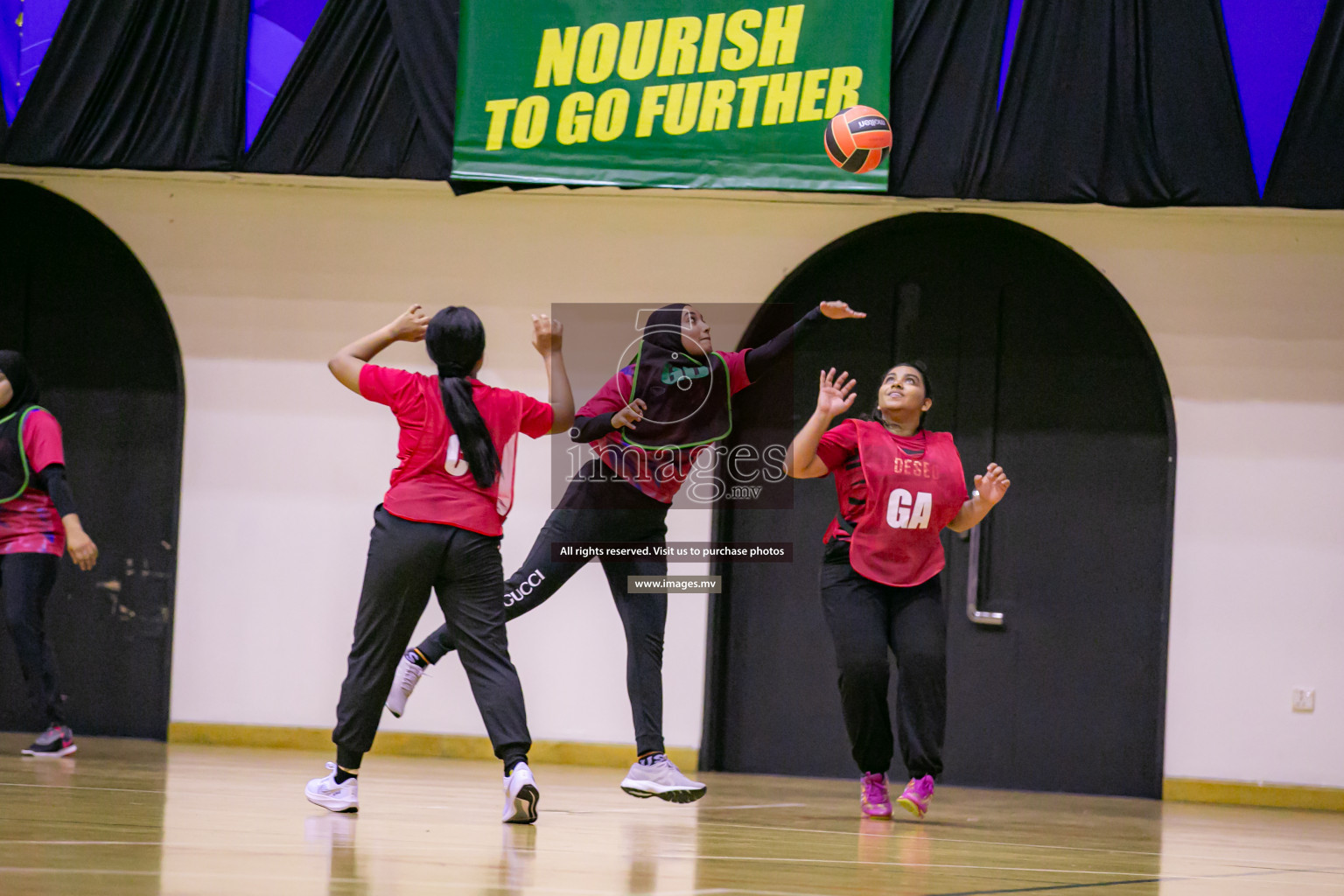 Lorenzo Sports Club vs United Unity Sports Club in the Milo National Netball Tournament 2022 on 17 July 2022, held in Social Center, Male', Maldives. Photographer: Ahmed Dhaadh / Images.mv