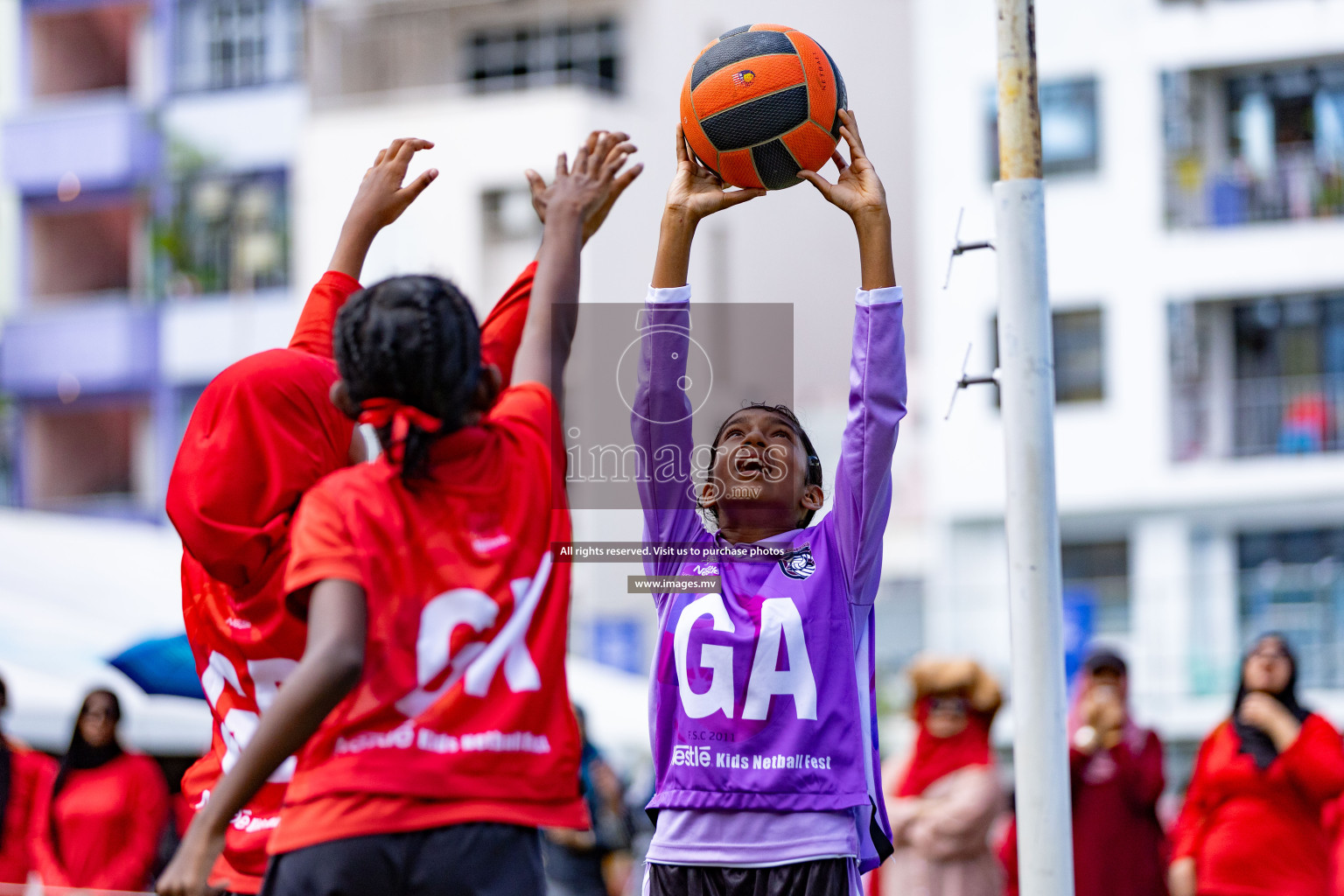 Day 1 of Nestle' Kids Netball Fiesta 2023 held in Henveyru Stadium, Male', Maldives on Thursday, 30th November 2023. Photos by Nausham Waheed / Images.mv