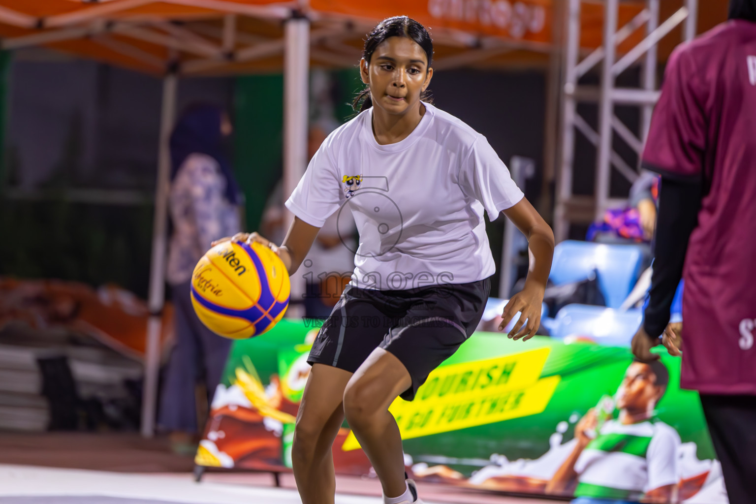 Day 1 of MILO Ramadan 3x3 Challenge 2024 was held in Ekuveni Outdoor Basketball Court at Male', Maldives on Tuesday, 12th March 2024. 
Photos: Ismail Thoriq / images.mv