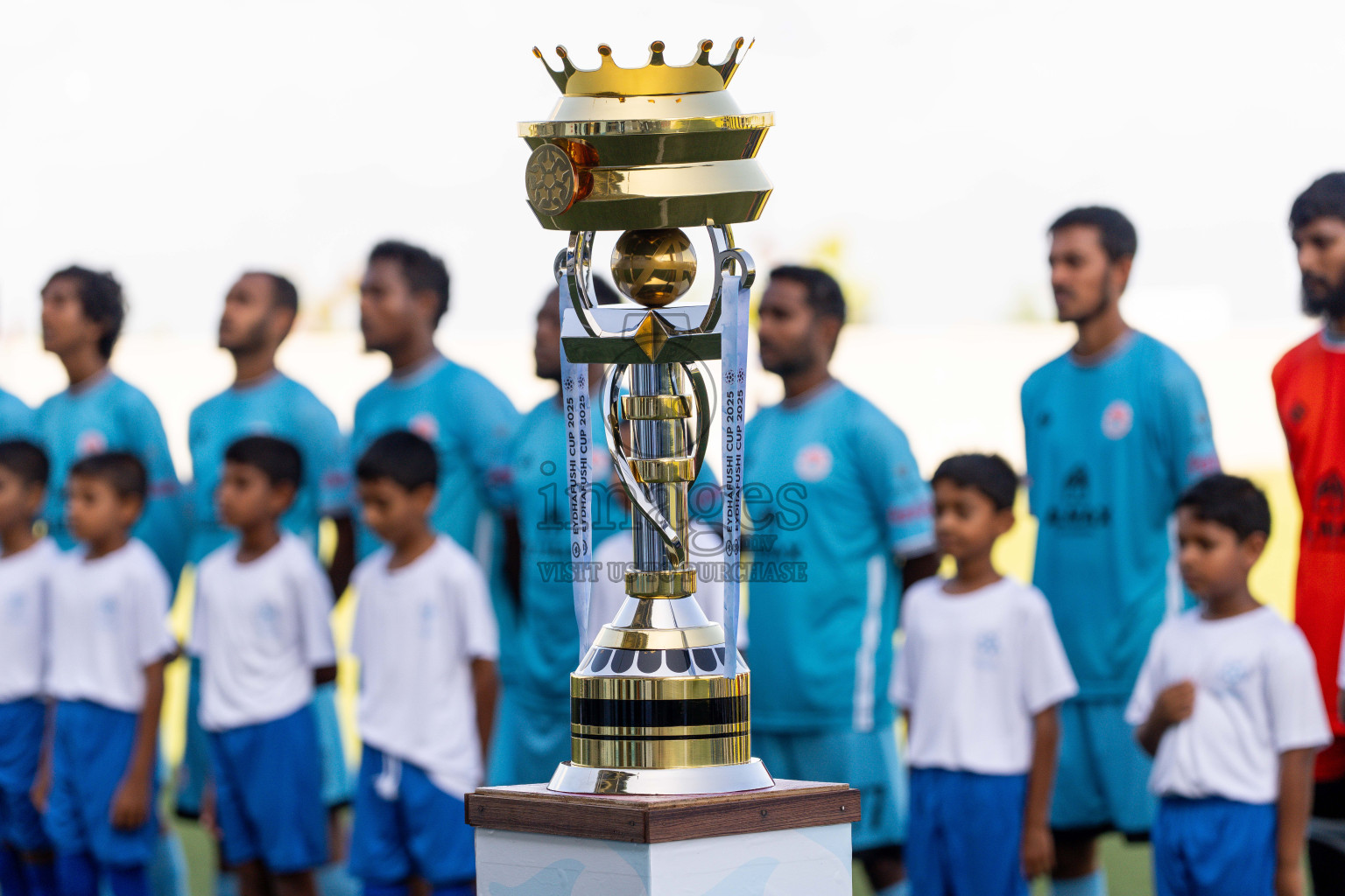 Final Match Irumathi Sports VS Velaa Sports Club in Day 9 of Eydhafushi Cup 2025 held in Eydhafushi Football Stadium at B. Eydhafushi, Maldives on Monday, 15th September 2025. Photos: Arif Rasheed / images.mv
