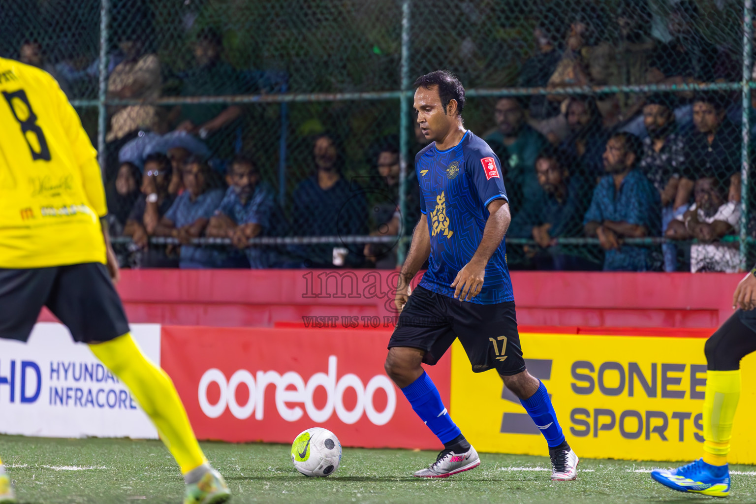 M Dhiggaru vs M Kolhufushi in Day 22 of Golden Futsal Challenge 2024 was held on Monday , 5th February 2024 in Hulhumale', Maldives
Photos: Ismail Thoriq / images.mv