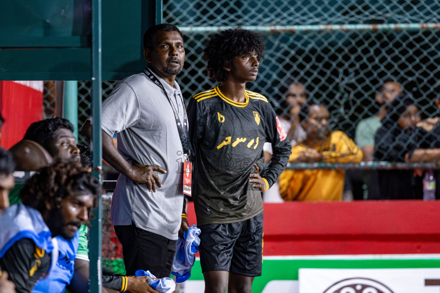 B Fehendhoo VS B Eydhafushi in Day 21 of Golden Futsal Challenge 2025 was held on Saturday, 25 January 2025, in Hulhumale', Maldives. 
Photos: Hassan Simah / images.mv