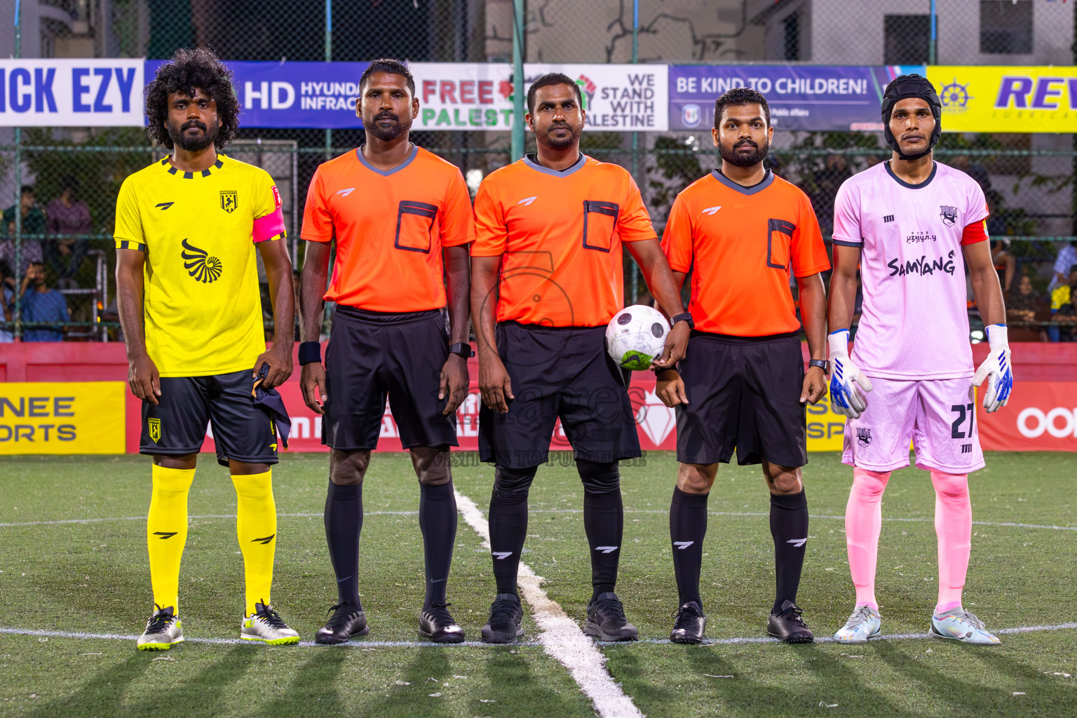 Lh Naifaru vs Lh Olhuvelifushi in Day 21 of Golden Futsal Challenge 2024 was held on Sunday , 4th February 2024 in Hulhumale', Maldives
Photos: Ismail Thoriq / images.mv