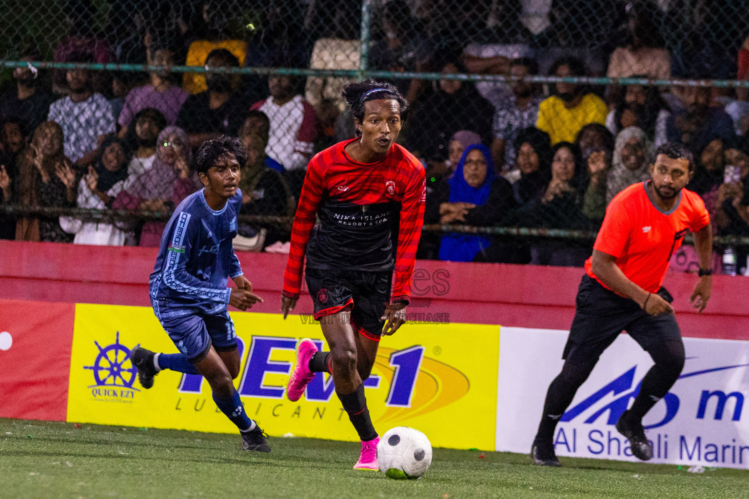 AA Mathiveri vs AA Bodufolhudhoo in Day 6 of Golden Futsal Challenge 2024 was held on Saturday, 20th January 2024, in Hulhumale', Maldives
Photos: Ismail Thoriq / images.mv