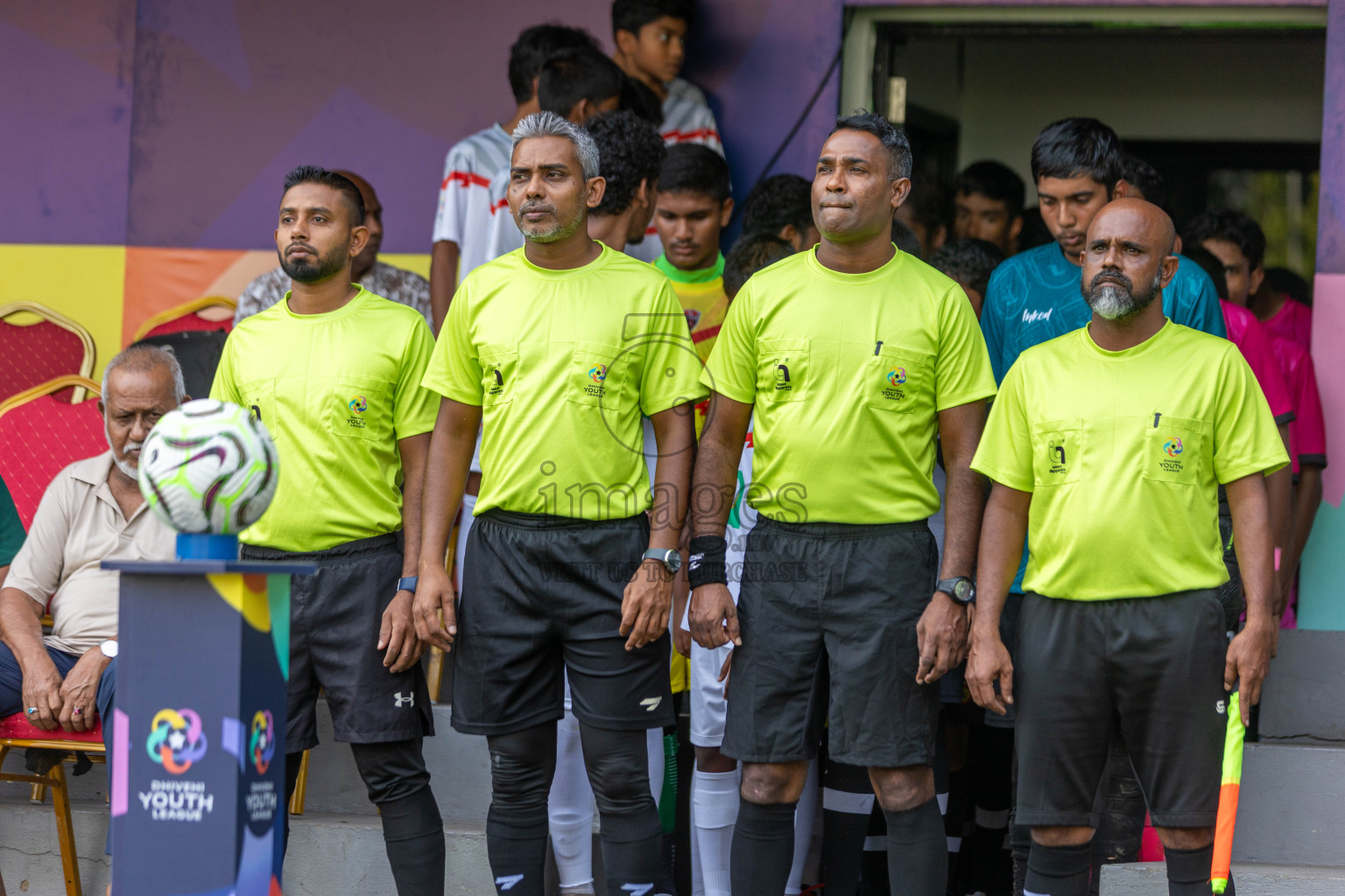 United Victory vs TC Sports Club in Day 7 of Dhivehi Youth League 2024 held at Henveiru Stadium on Sunday, 1st December 2024. Photos: Shuu Abdul Sattar, / Images.mv