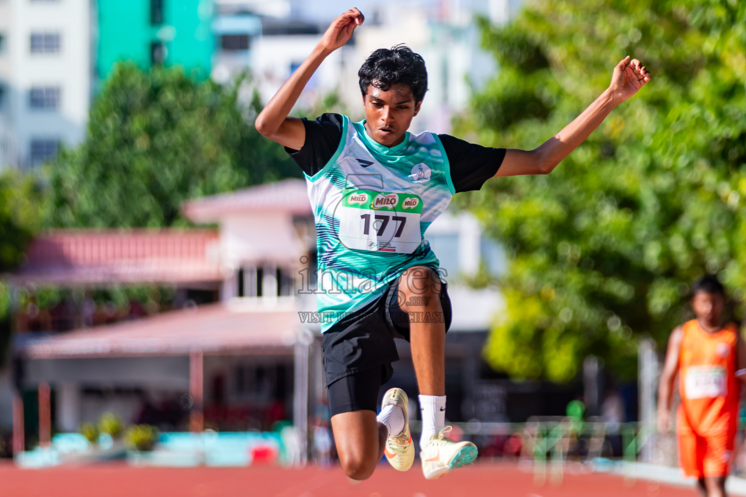 Day 2 of Inter-school Athletics Championship 2025 held in Ekuveni Synthetic Track, Male', Maldives on Tuesday, 07th October 2025. Photos by: Riza / Images.mv