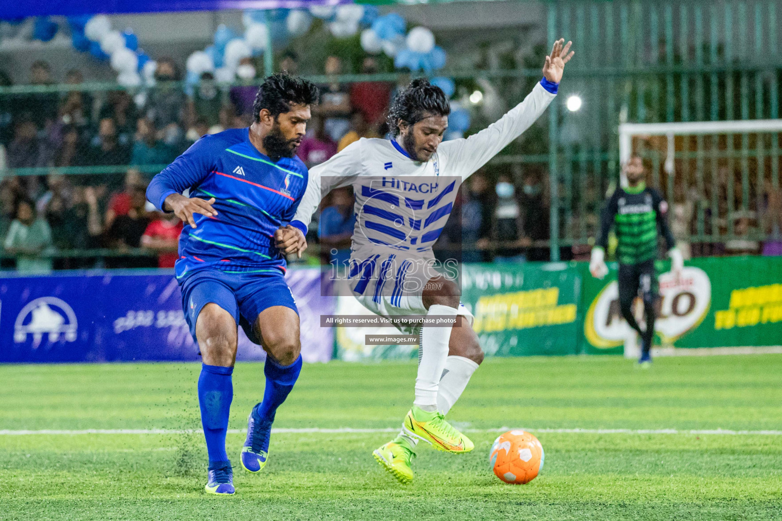 STO RC Vs Team Fenaka in the Quarter Finals of Club Maldives 2021 held in Hulhumale, Maldives on 13 December 2021. Photos: Shu Abdul Sattar / images.mv