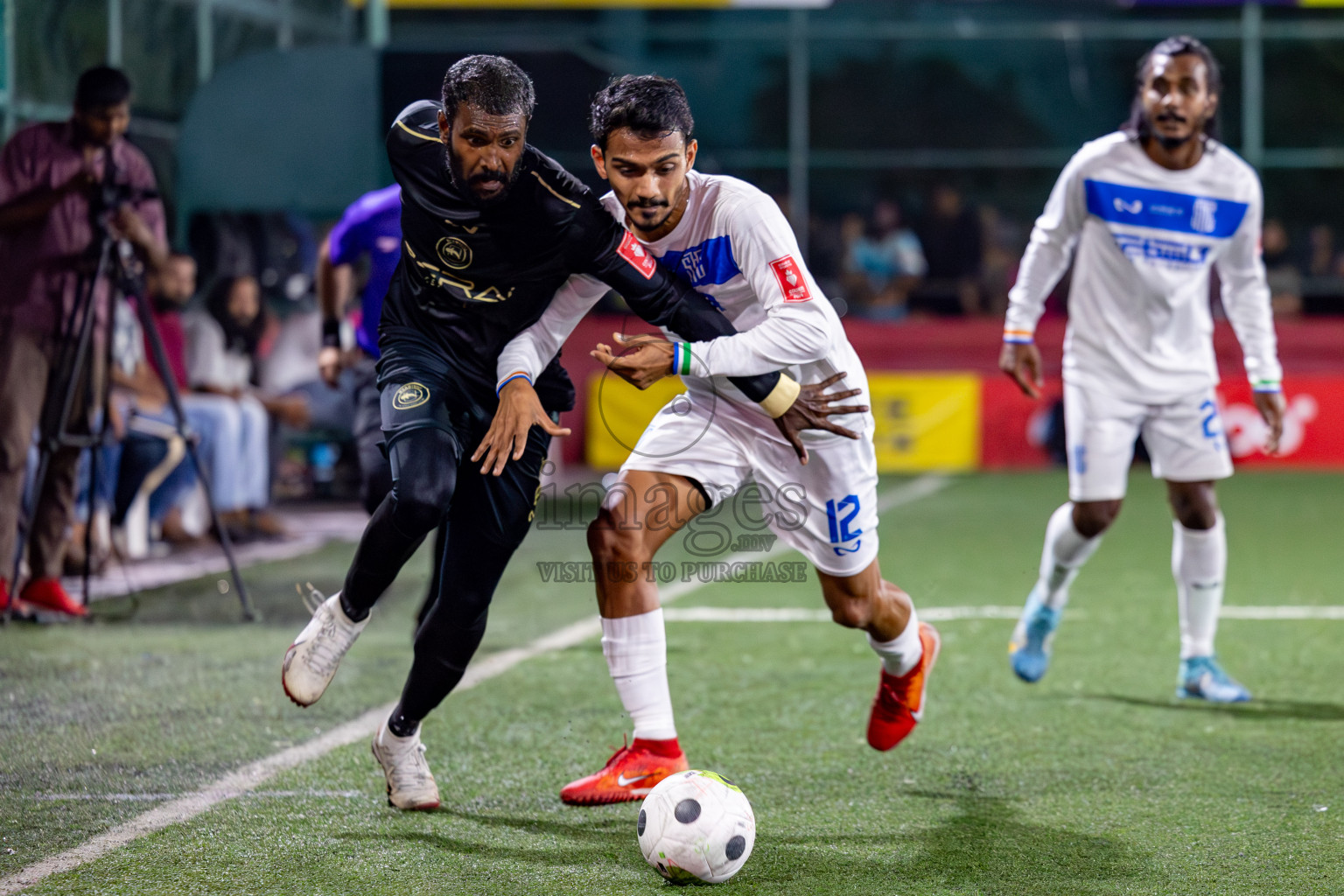 S. Hithadhoo VS ADh. Maamigili in Round of 16 on Day 40 of Golden Futsal Challenge 2024 which was held on Tuesday, 27th February 2024, in Hulhumale', Maldives Photos: Hassan Simah / images.mv