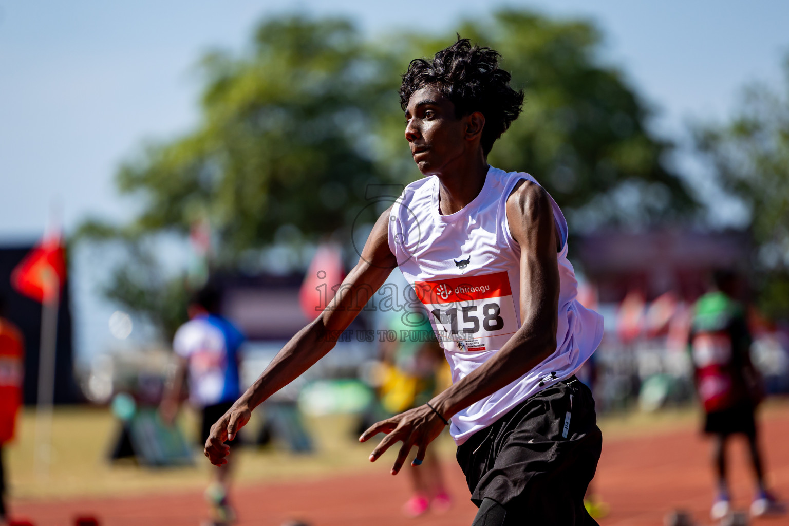 Day 1 of Inter-school Athletics Championship 2025 held in Ekuveni Synthetic Track, Male', Maldives on Monday, 06th October 2025. Photos by: Nausham Waheed / Images.mv