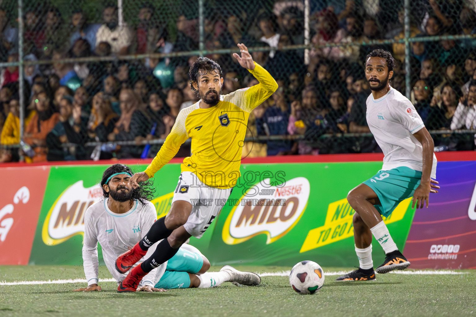 RRC vs MPL in Semi Finals of Club Maldives Cup 2024 held in Rehendi Futsal Ground, Hulhumale', Maldives on Monday, 14th October 2024. Photos: Ismail Thoriq / images.mv