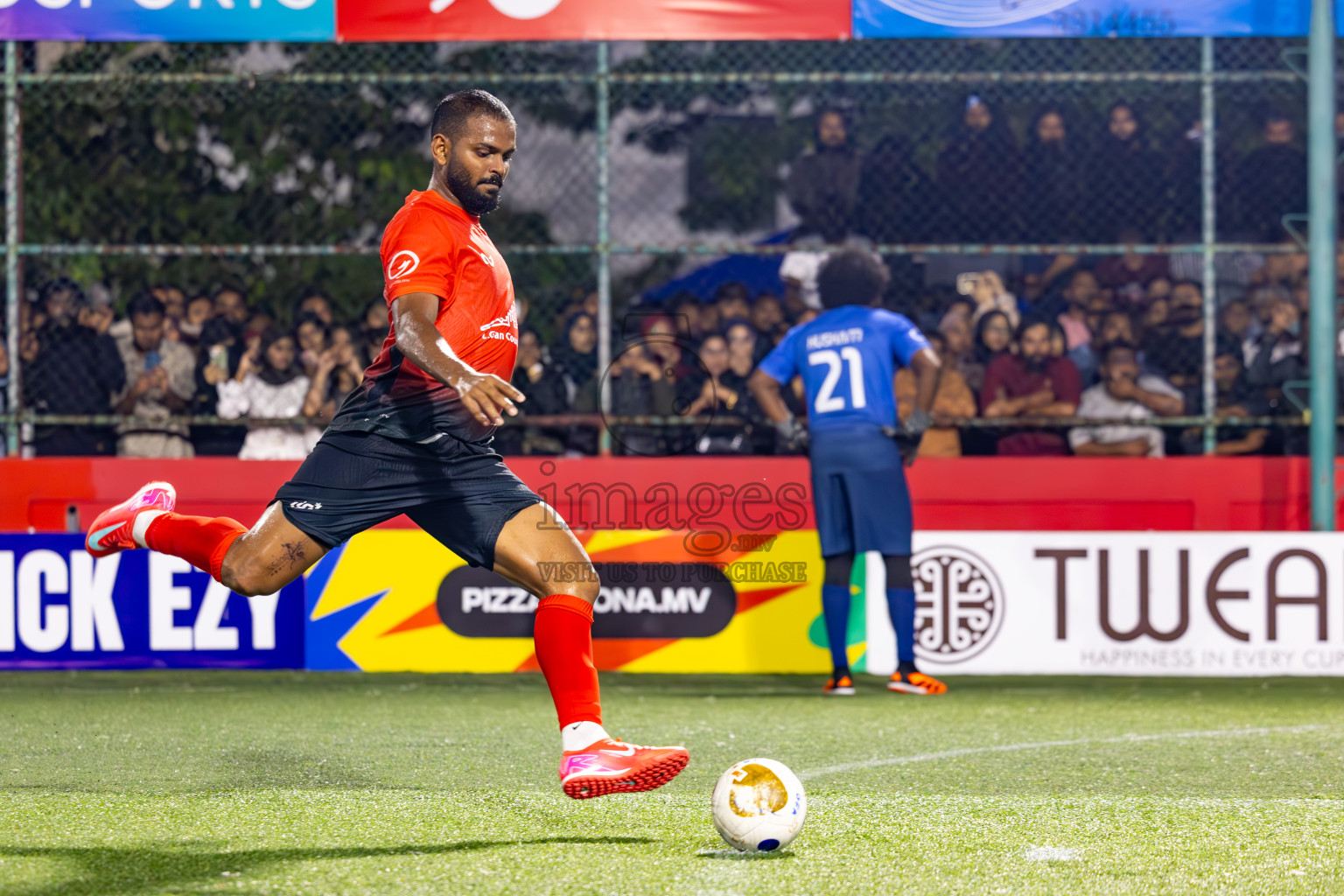 L Gan vs L Isdhoo in Laamu Atoll Finals Day 26 of Golden Futsal Challenge 2025 was held on Thursday , 30th January 2025, in Hulhumale', Maldives. Photos: Ismail Thoriq / images.mv
