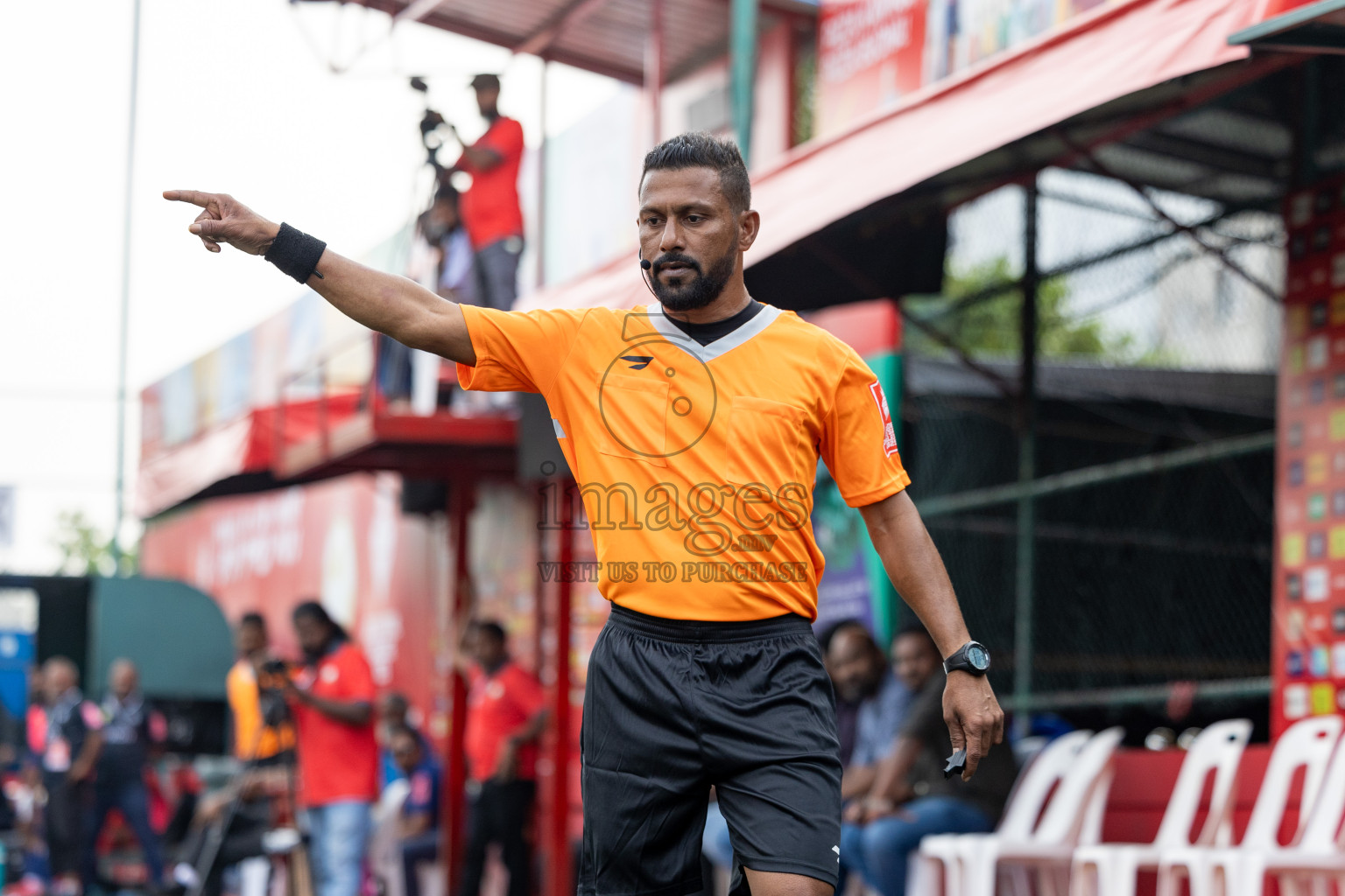 B Eydhafushi vs B Thulhaadhoo in Day 13 of Golden Futsal Challenge 2025 was held on Friday, 17th January 2025, in Hulhumale', Maldives 
Photos: Hassan Simah / images.mv