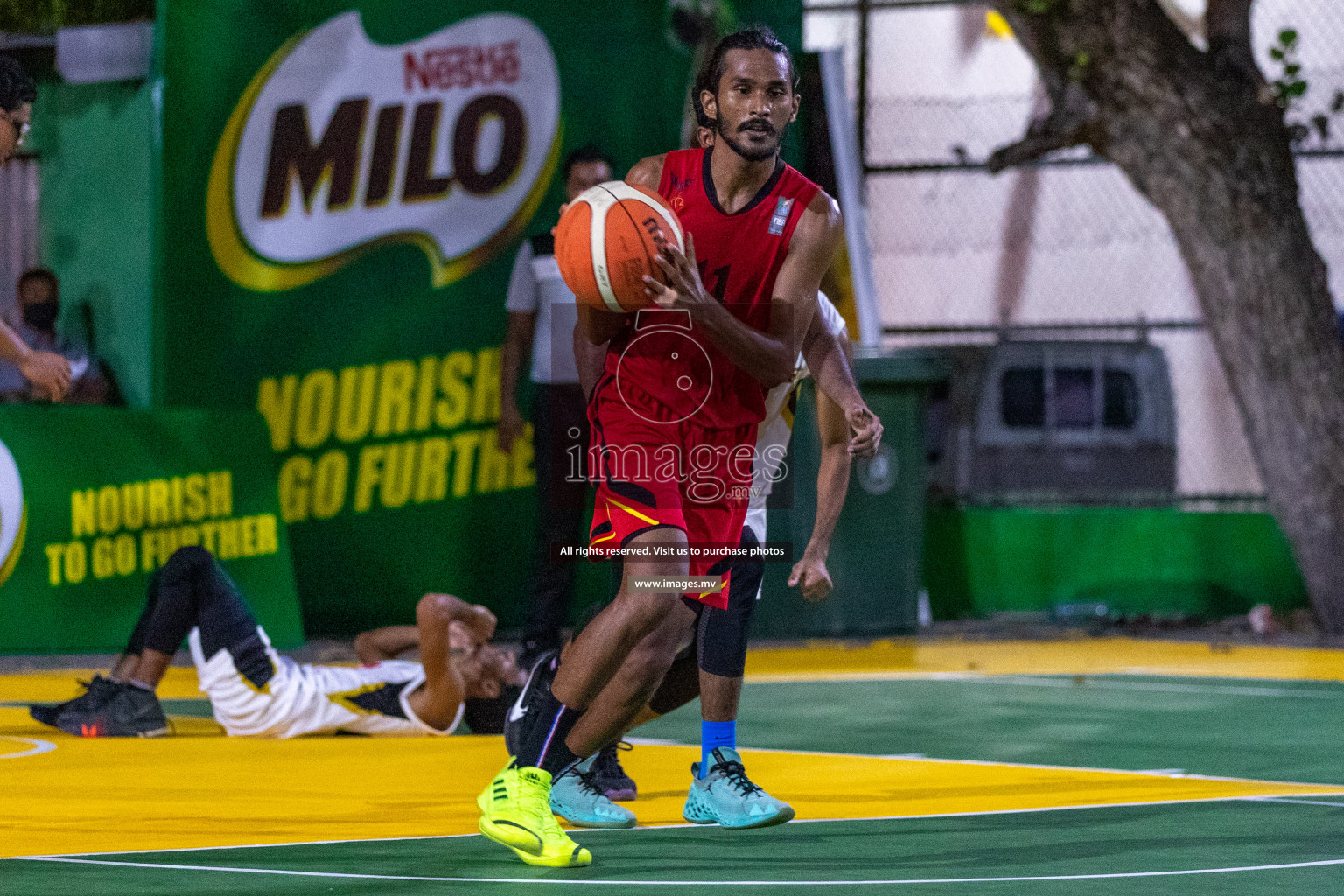 Finals of Weekend League 2021 was held on Monday, 6th December 2021, at Ekuveni Outdoor Basketball court Photos: Ismail Thoriq / images.mv