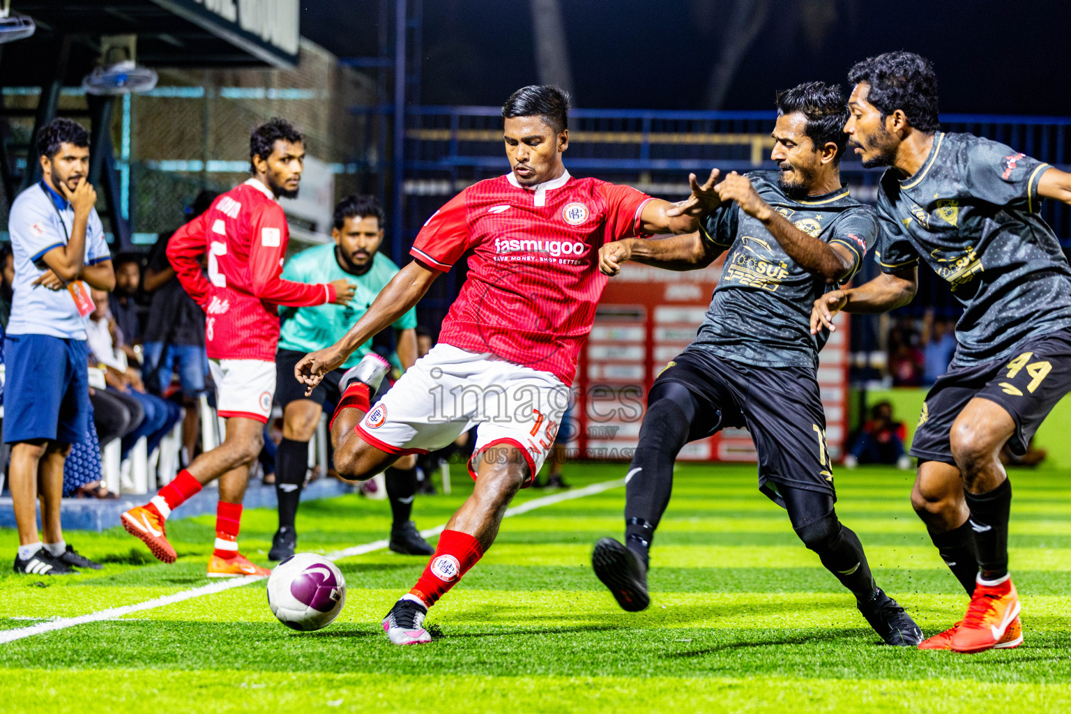 Afro FC vs CC Sports Club in Day 3 of Eydhafushi Futsal Cup 2024 was held on Wednesday, 10th April 2024, in B Eydhafushi, Maldives Photos: Nausham Waheed / images.mv