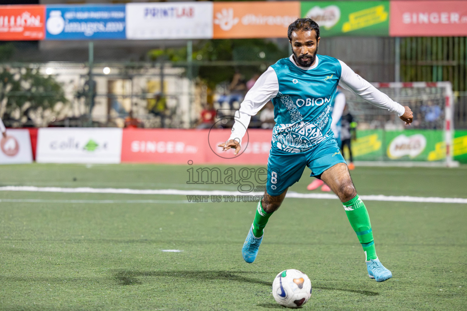 CLUB 220 vs HES CLUB Maldives Classic 2024 held in Rehendi Futsal Ground, Hulhumale', Maldives on Thursday, 12th September 2024. 
Photos: Hassan Simah / images.mv