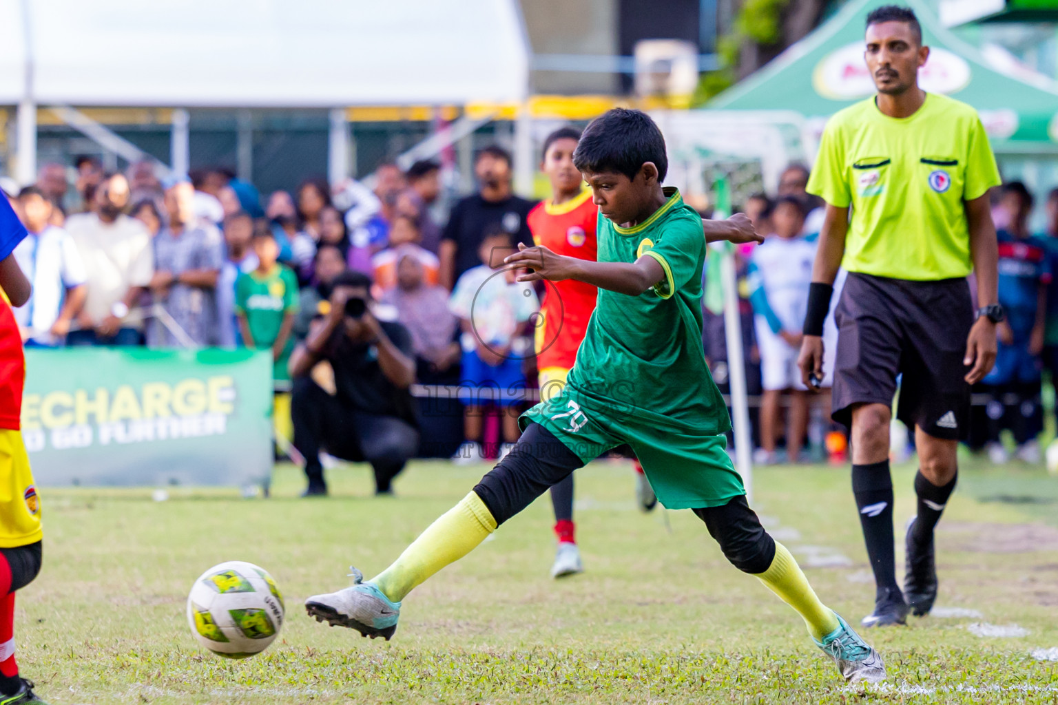 Day 3 of MILO Academy Championship 2025 (U-12) was held at Henveiru Stadium in Male', Maldives on Saturday, 3rd May 2025. Photos: Nausham Waheed / images.mv