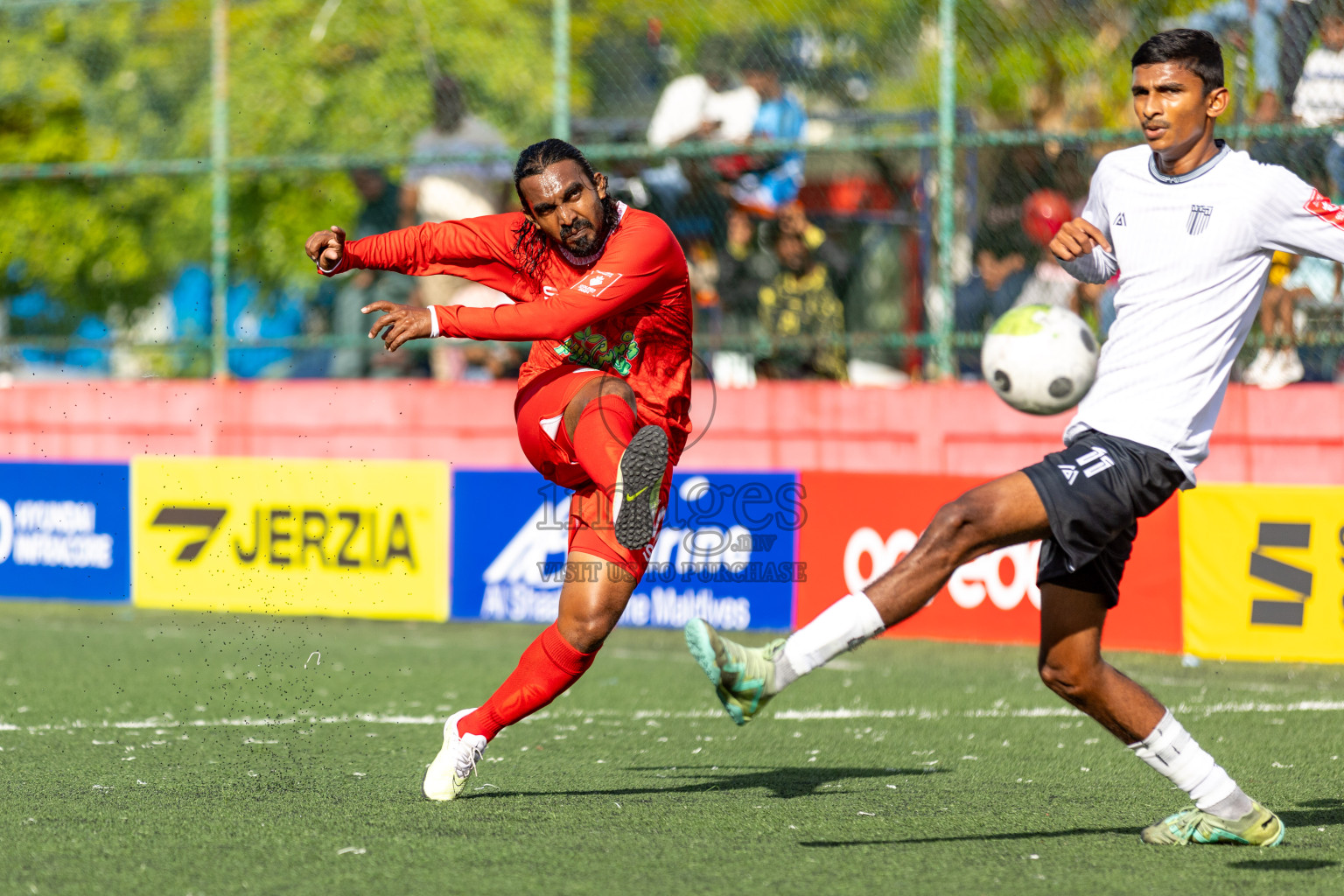 Th. Buruni vs Th. Gaadhiffushi in Day 6 of Golden Futsal Challenge 2024 was held on Saturday, 20th January 2024, in Hulhumale', Maldives 
Photos: Hassan Simah / images.mv