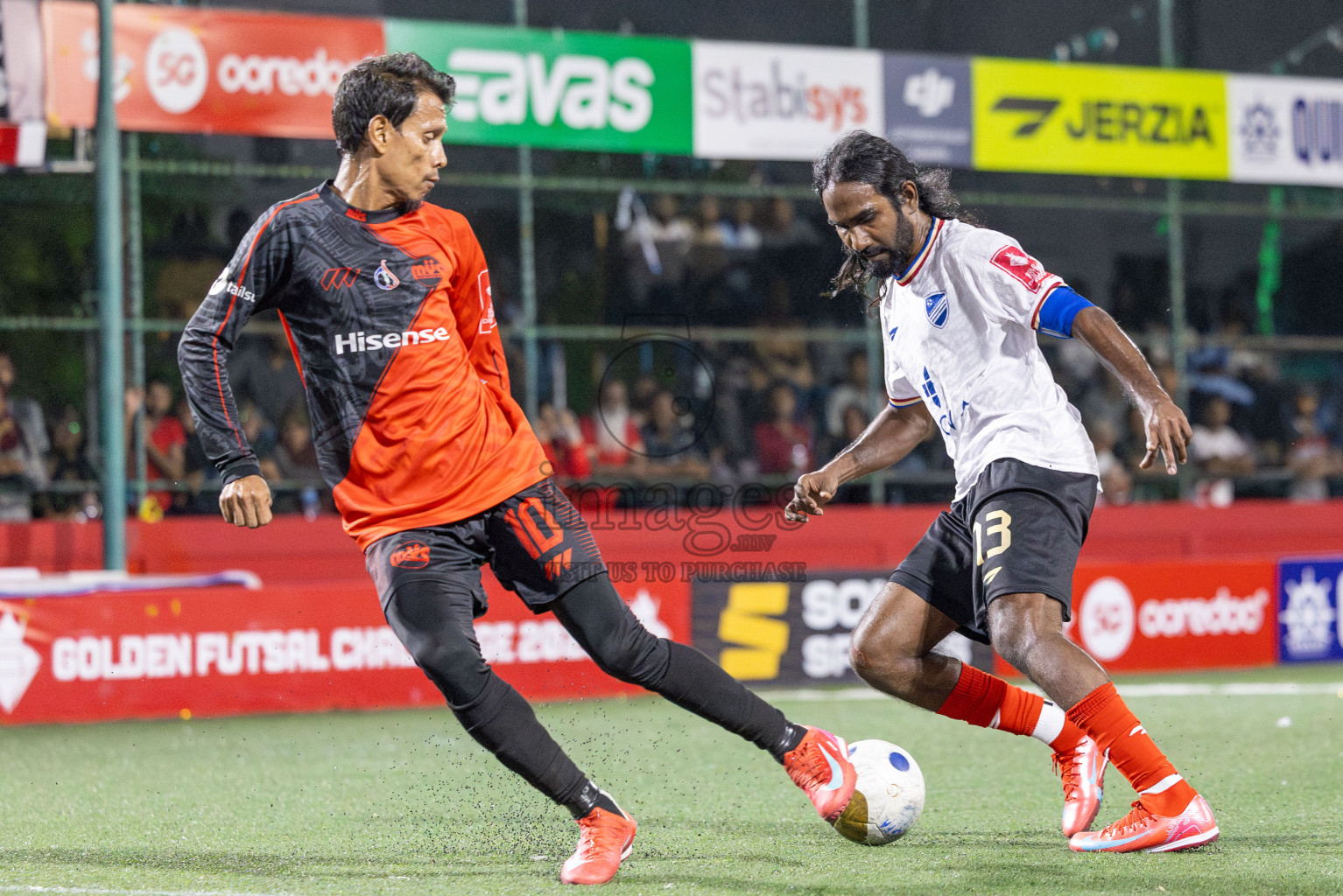Kuda Huvadhoo vs Mulak in zone round on Day 29 of Golden Futsal Challenge 2025 was held on Sunday , 2nd February 2025, in Hulhumale', Maldives. Photos: Shuu Abdul Sattar / images.mv