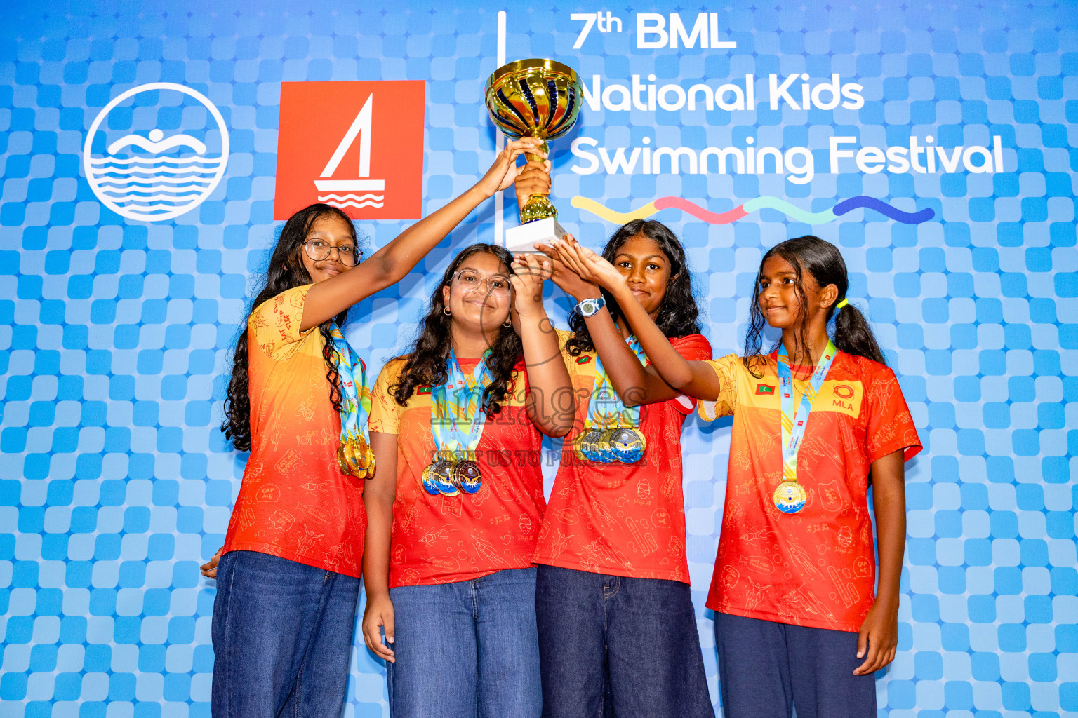Award Ceremony of BML 7th National Kids Swimming Festival 2026 held in Hulhumale', Maldives on Monday, 28th September 2026. 
Photos: Hassan Simah / images.mv
