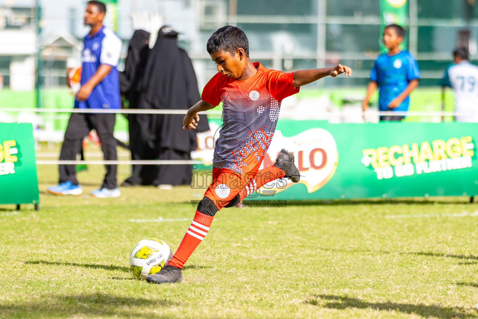 Day 2 of MILO Academy Championship 2025 (U-12) was held at Henveiru Stadium in Male', Maldives on Friday, 2nd May 2025. Photos: Mohamed Mahfooz Moosa / images.mv