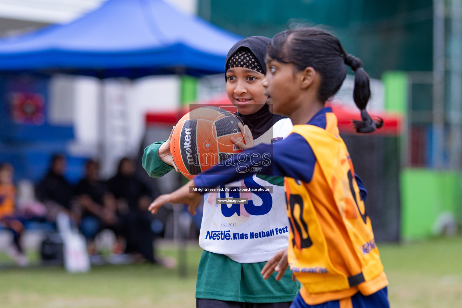 Day 2 of Nestle' Kids Netball Fiesta 2023 held in Henveyru Stadium, Male', Maldives on Thursday, 1st December 2023. Photos by Nausham Waheed / Images.mv