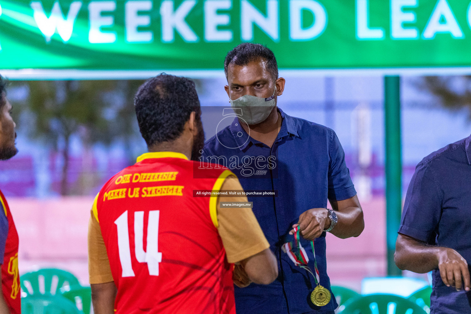 Finals of Weekend League 2021 was held on Monday, 6th December 2021, at Ekuveni Outdoor Basketball court Photos: Ismail Thoriq / images.mv