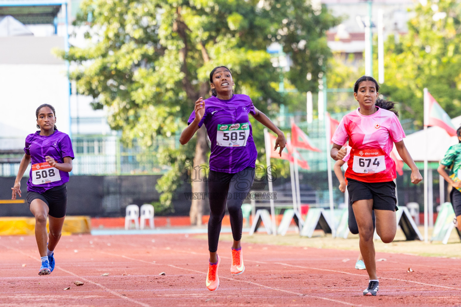 Day 4 of Inter-school Athletics Championship 2025 held in Ekuveni Synthetic Track, Male', Maldives on Thursday, 09th October 2025. Photos by: Raaif Yoosuf / Images.mv
