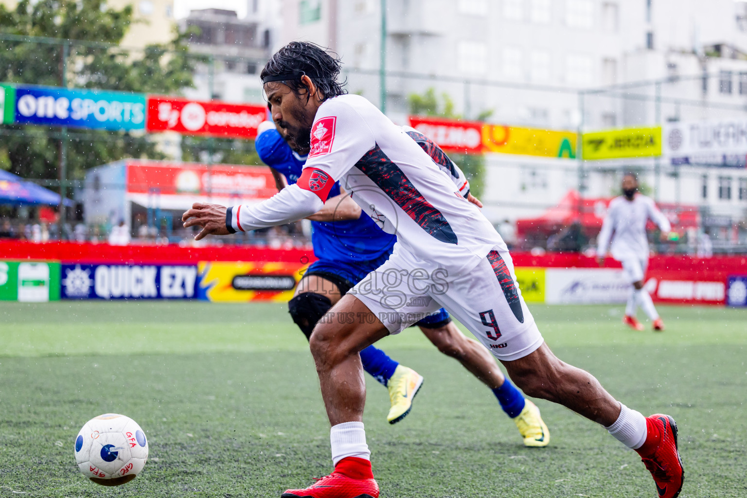 R Meedhoo VS R Inguraidhoo in Day 6 of Golden Futsal Challenge 2025 on Friday, 6th January 2025, in Hulhumale', Maldives Photos: Nausham Waheed / images.mv