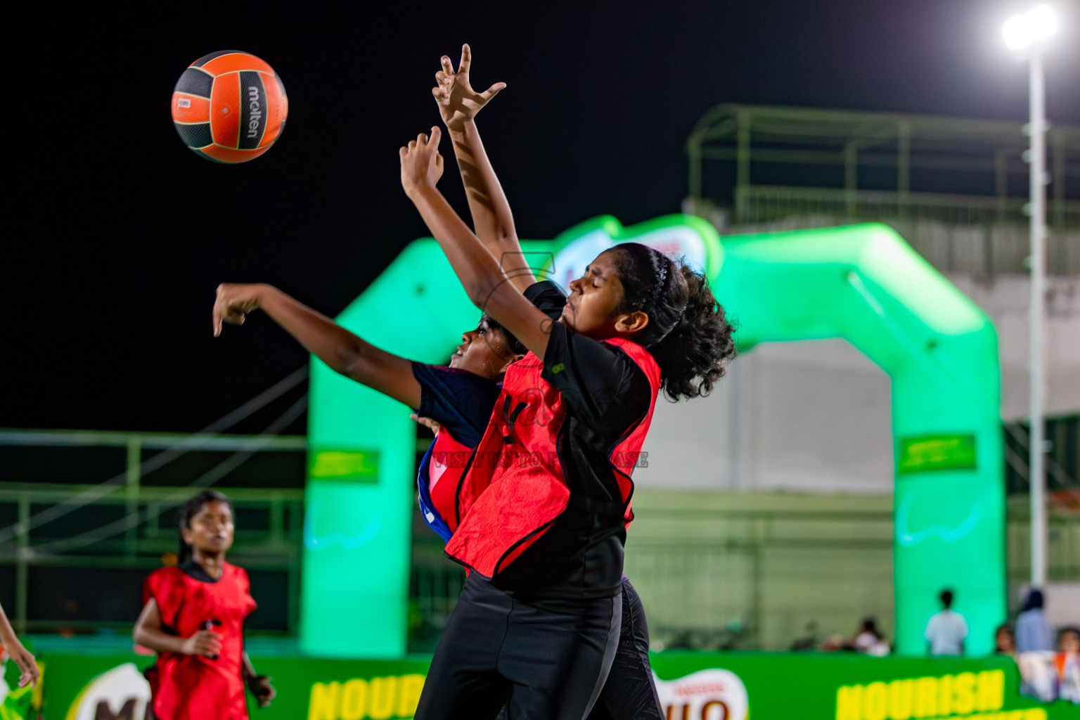 Day 6 of MILO 3x3 Netball Challenge 2024 was held in Ekuveni Netball Court at Male', Maldives on Tuesday, 19th March 2024.
Photos: Hassan Simah / images.mv