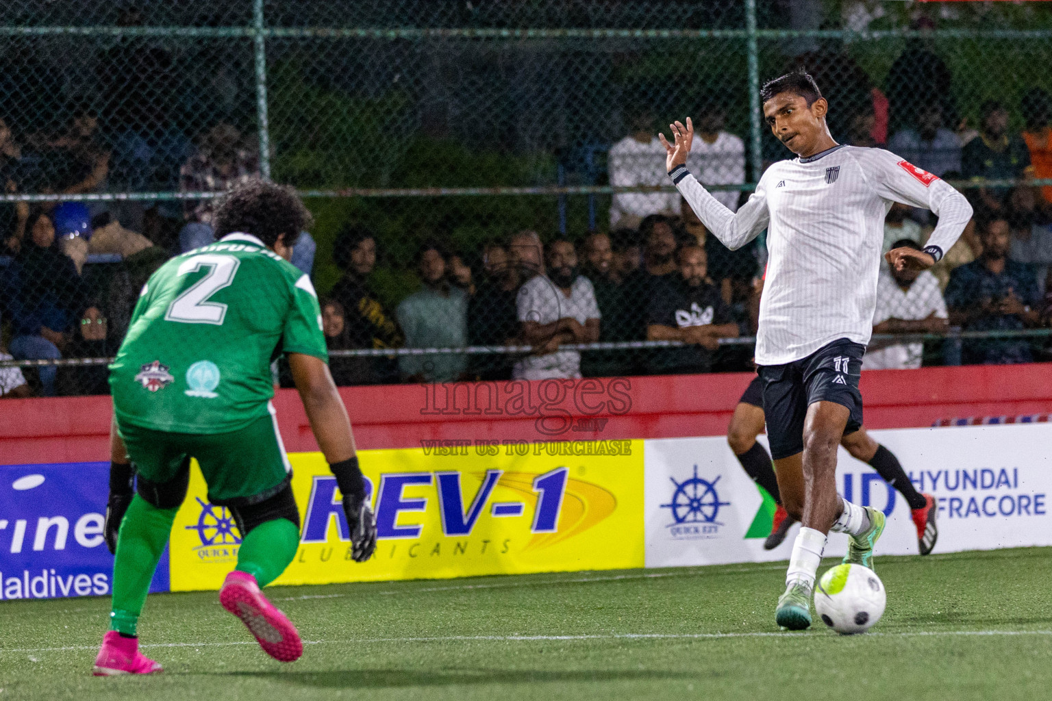 Th Vilufuhsi vs Th Buruni in Day 3 of Golden Futsal Challenge 2024 was held on Wednesday, 17th January 2024, in Hulhumale', Maldives
Photos: Ismail Thoriq / images.mv