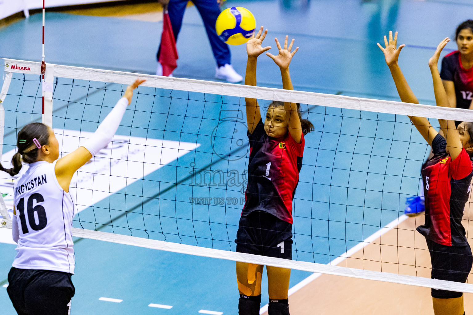 Kyrgyzstan vs Sri Lanka in Final of CAVA U20 Woman's Volleyball Championship 2024 was held in Social Center, Male', Maldives on 23rd July 2024. Photos: Nausham Waheed / images.mv