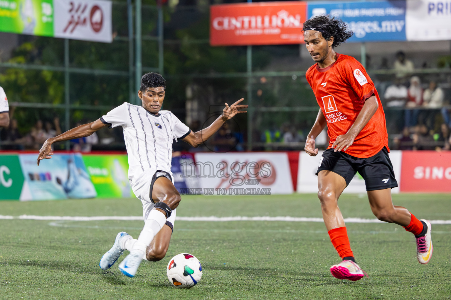 Dhivehi Sifainge Club vs United BML Maldives Cup 2024 held in Rehendi Futsal Ground, Hulhumale', Maldives on Tuesday, 25th September 2024. Photos: Shuu/ images.mv