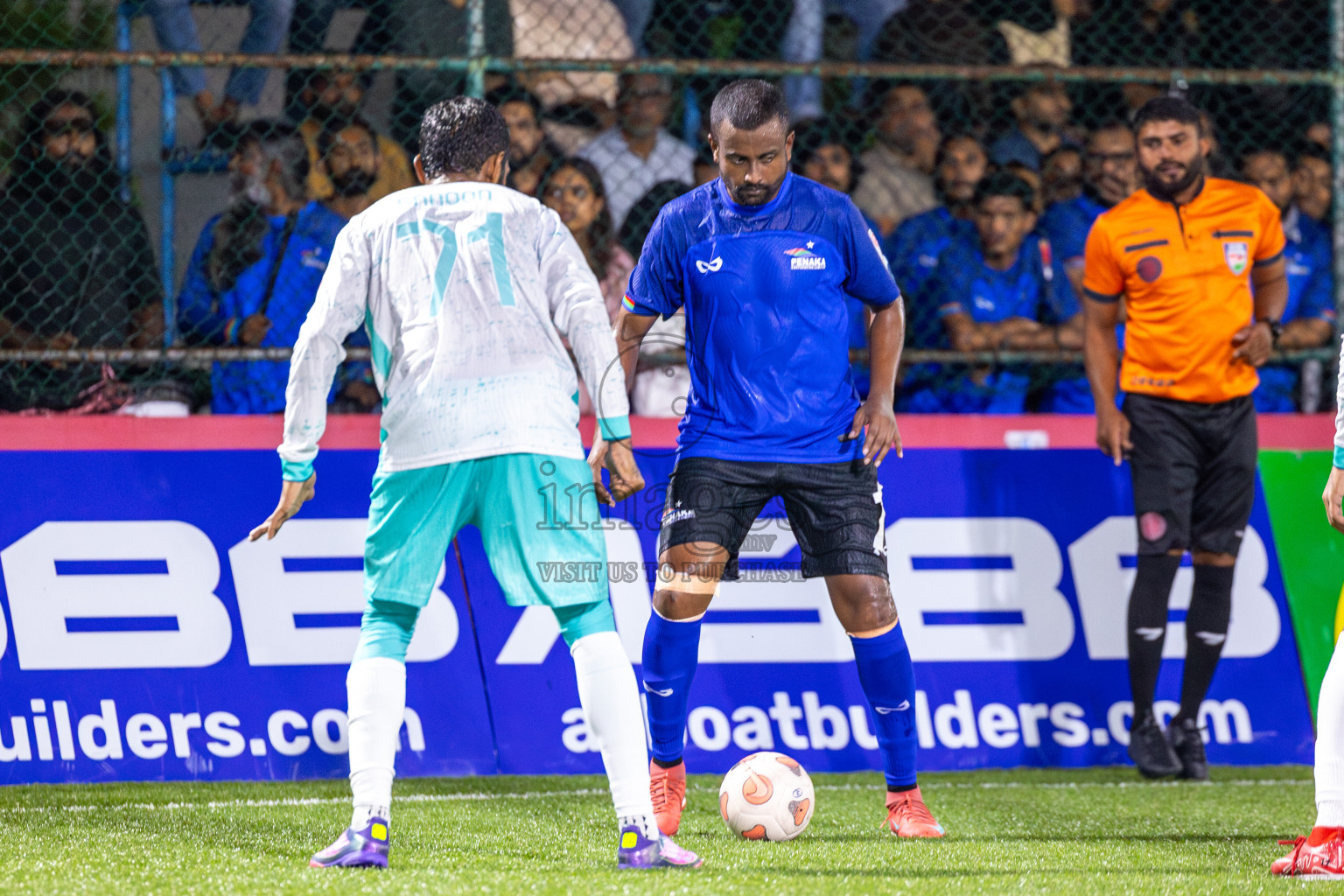Fenaka vs MPL in the Quarter Finals of Club Maldives Cup 2025 was held in Rehendhi Futsal Ground, Hulhumale', Maldives on Friday, 17th October 2025. Photos: Ismail Thoriq, Hassan Simah / images.mv