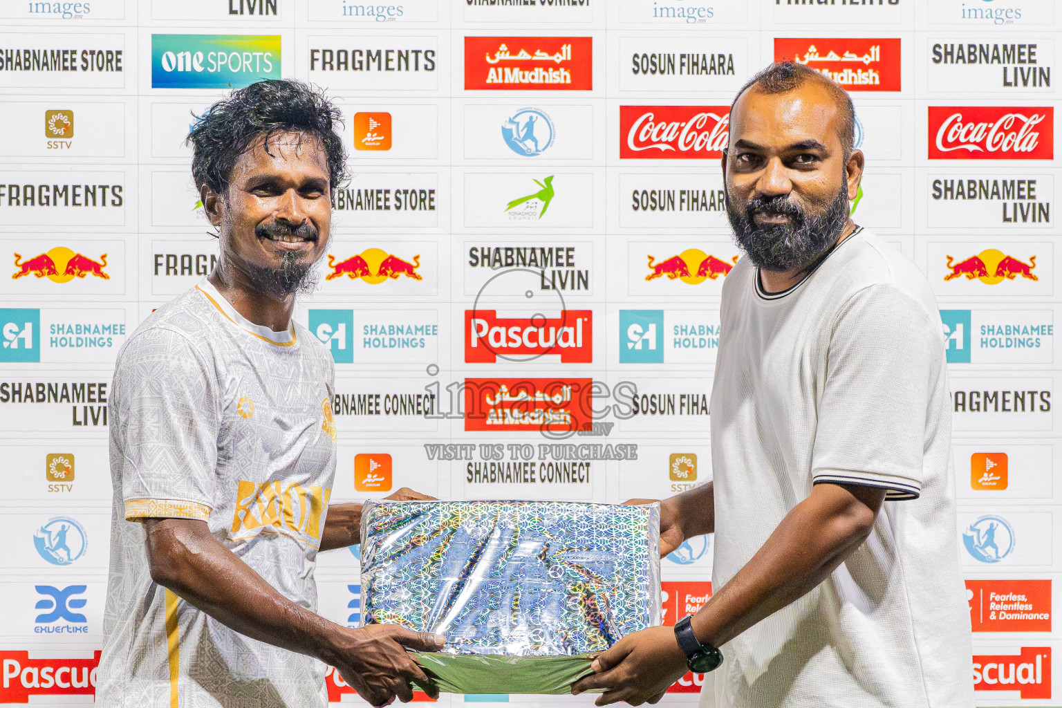 Lecrose VS BGSC in Day 4 - Fonadhoo Youth Futsal Challenge 2025 held in Fonadhoo Futsal Stadium, L. Fonadhoo, Maldives on Wednesday, 29th October 2025 Photos: Arif Rasheed / images.mv