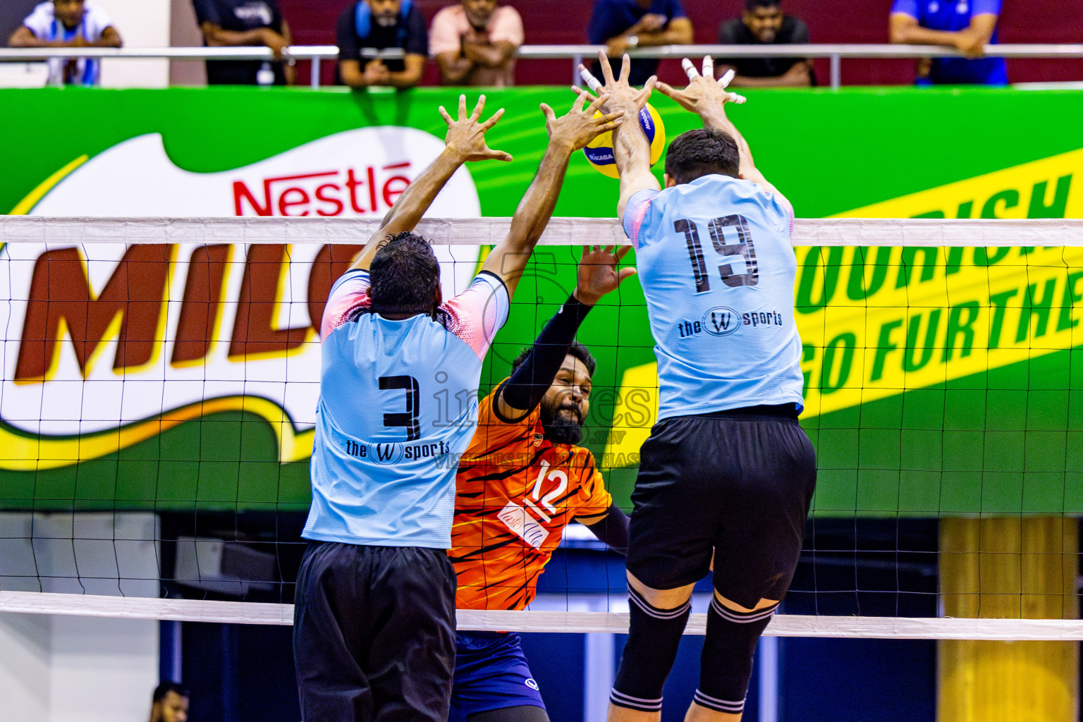 Sports Club City vs Blues for Volleyball in Day 2 of MILO VAM Cup 2024 Men's Division was held in Social Center Indoor Hall on Tuesday, 29th October 2024. Photos: Nausham Waheed / images.mv